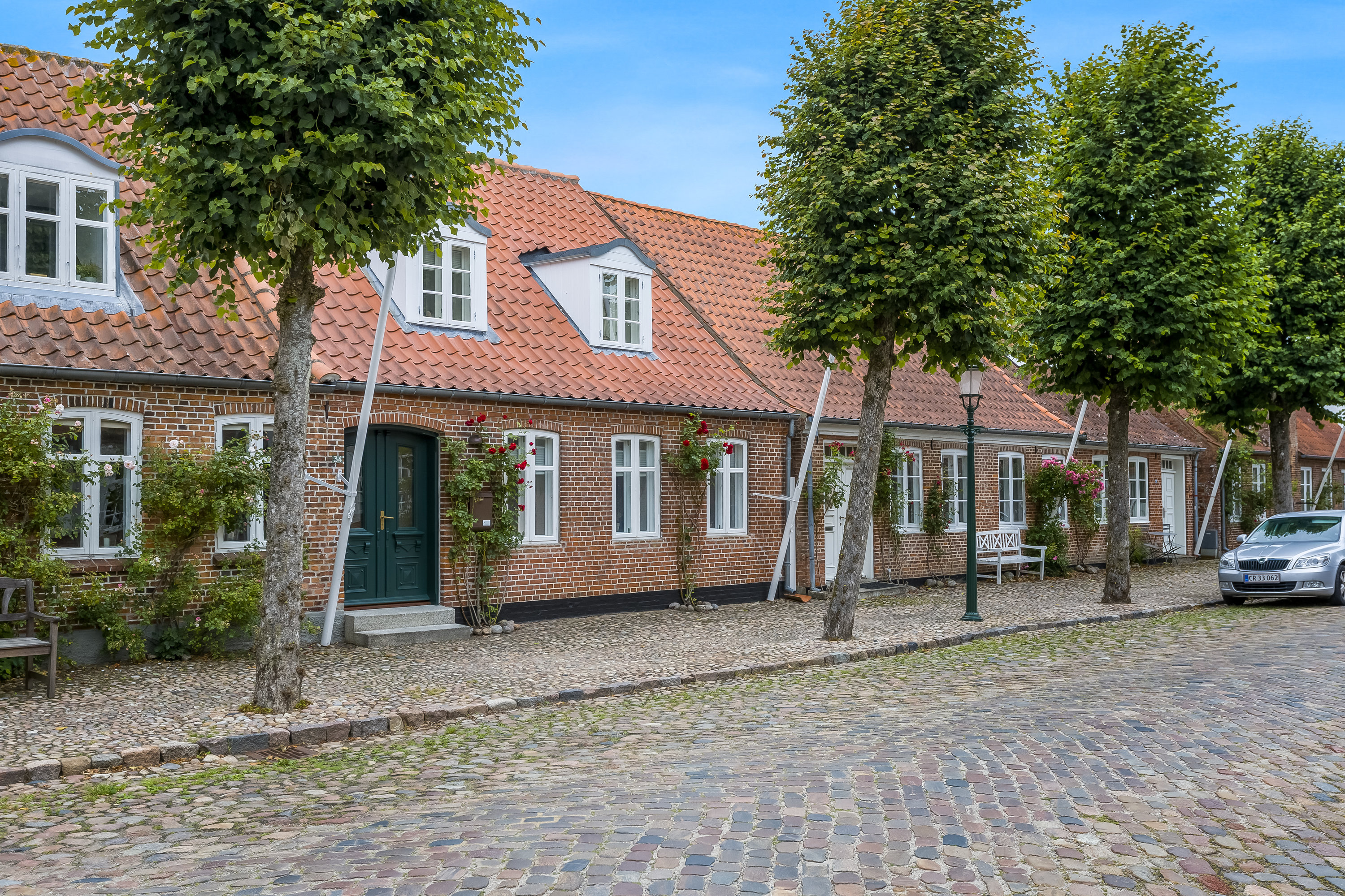 Fremhævet facade billede i fuldskærmstilstand. Billede af Slotsgaden 34, Møgeltønder, 6270 Tønder