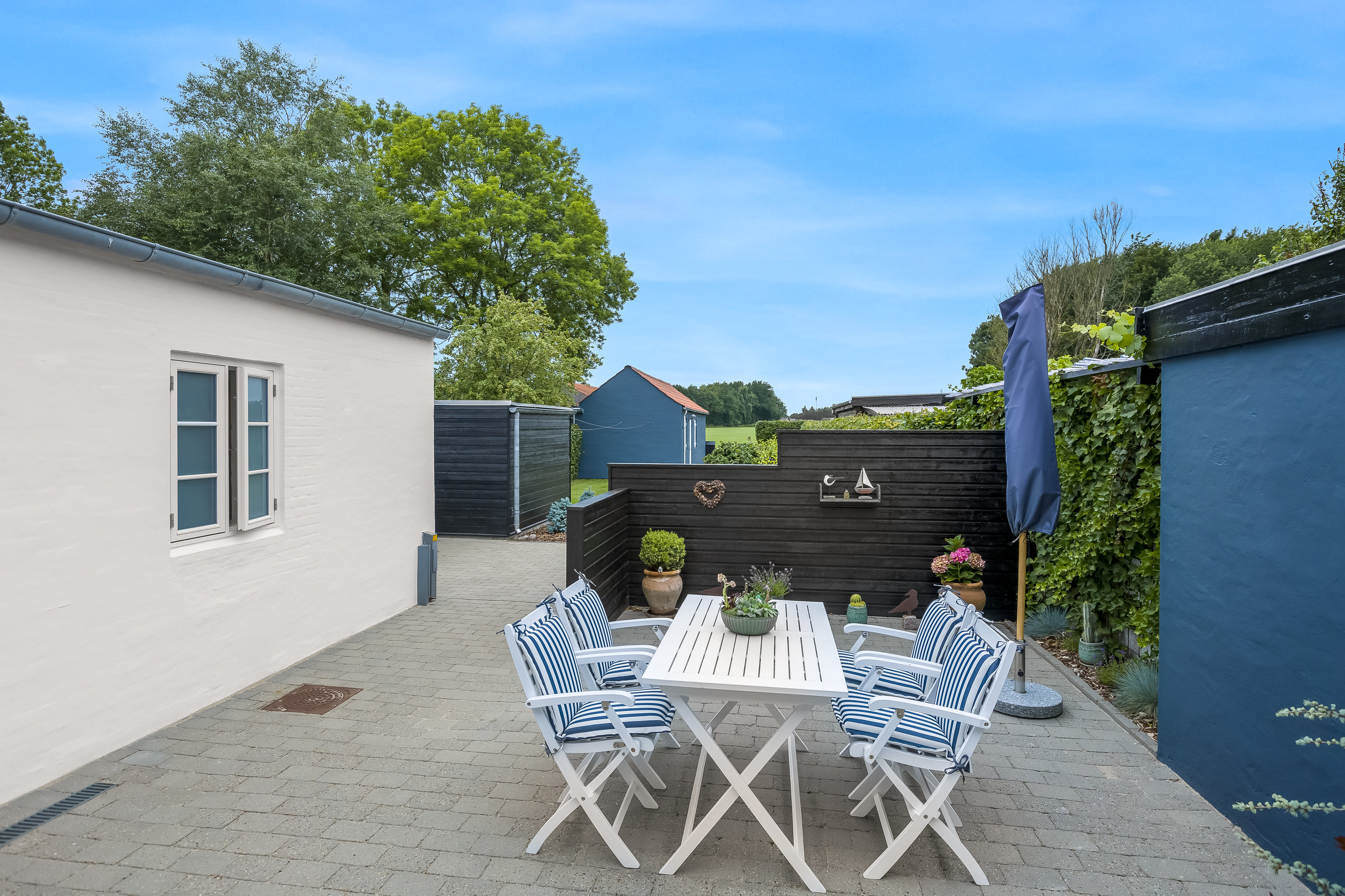 Fremhævet terrasse billede i fuldskærmstilstand. Billede af Slotsgaden 34, Møgeltønder, 6270 Tønder