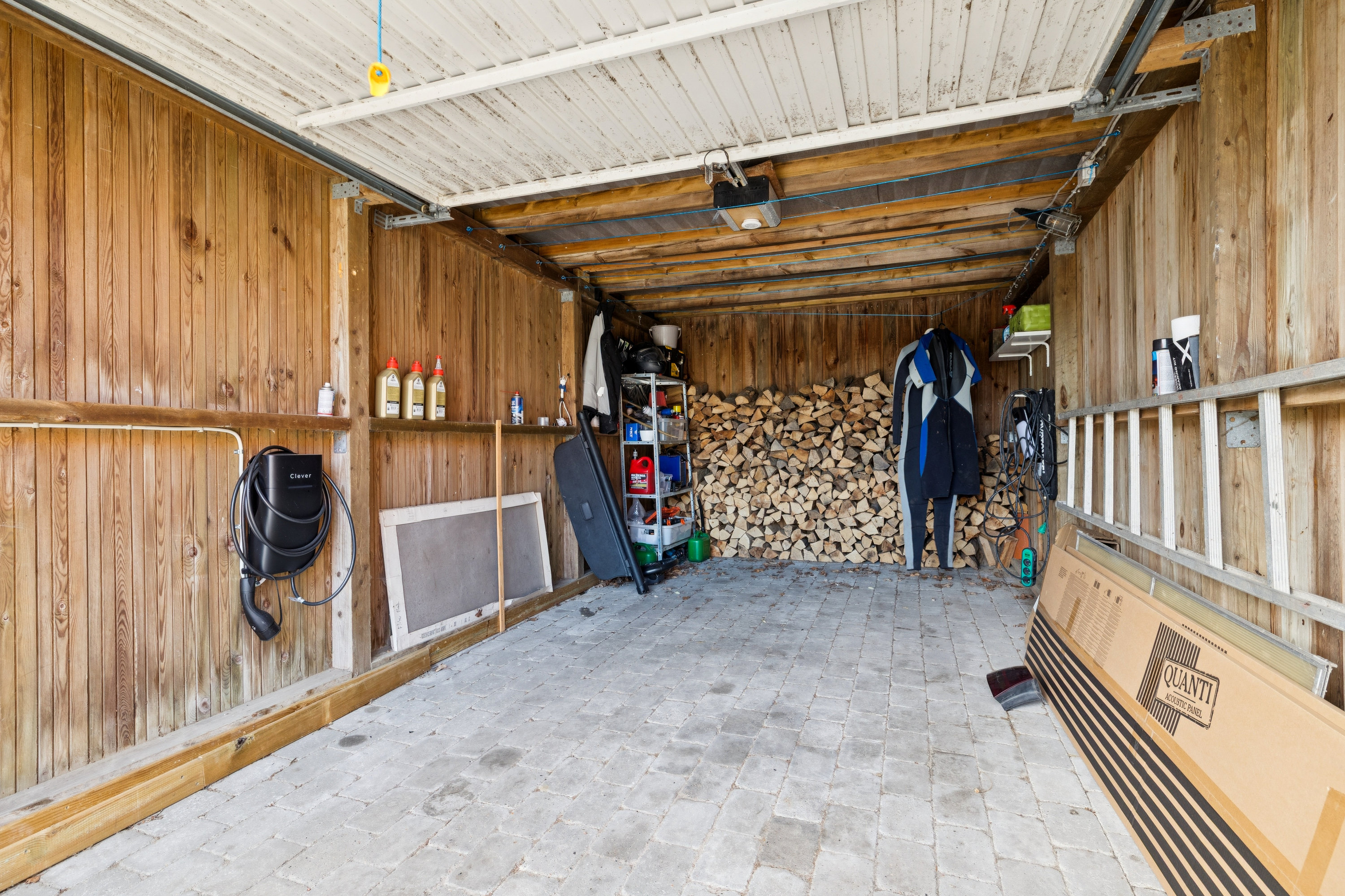 Fremhævet garage billede i fuldskærmstilstand. Billede af Eskebæk 15, 8660 Skanderborg