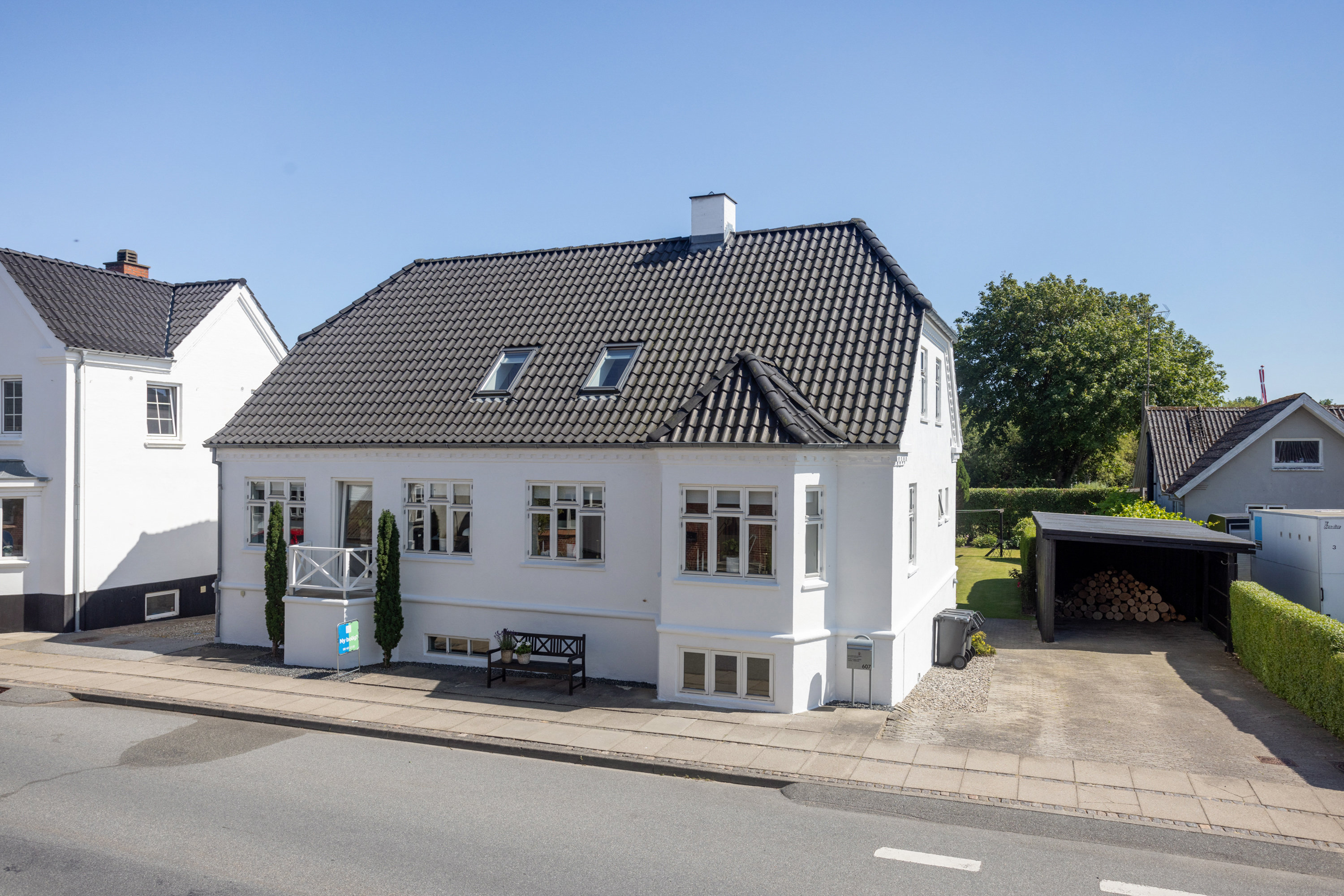 Fremhævet facade billede i fuldskærmstilstand. Billede af Ålborgvej 607, Flauenskjold, 9330 Dronninglund