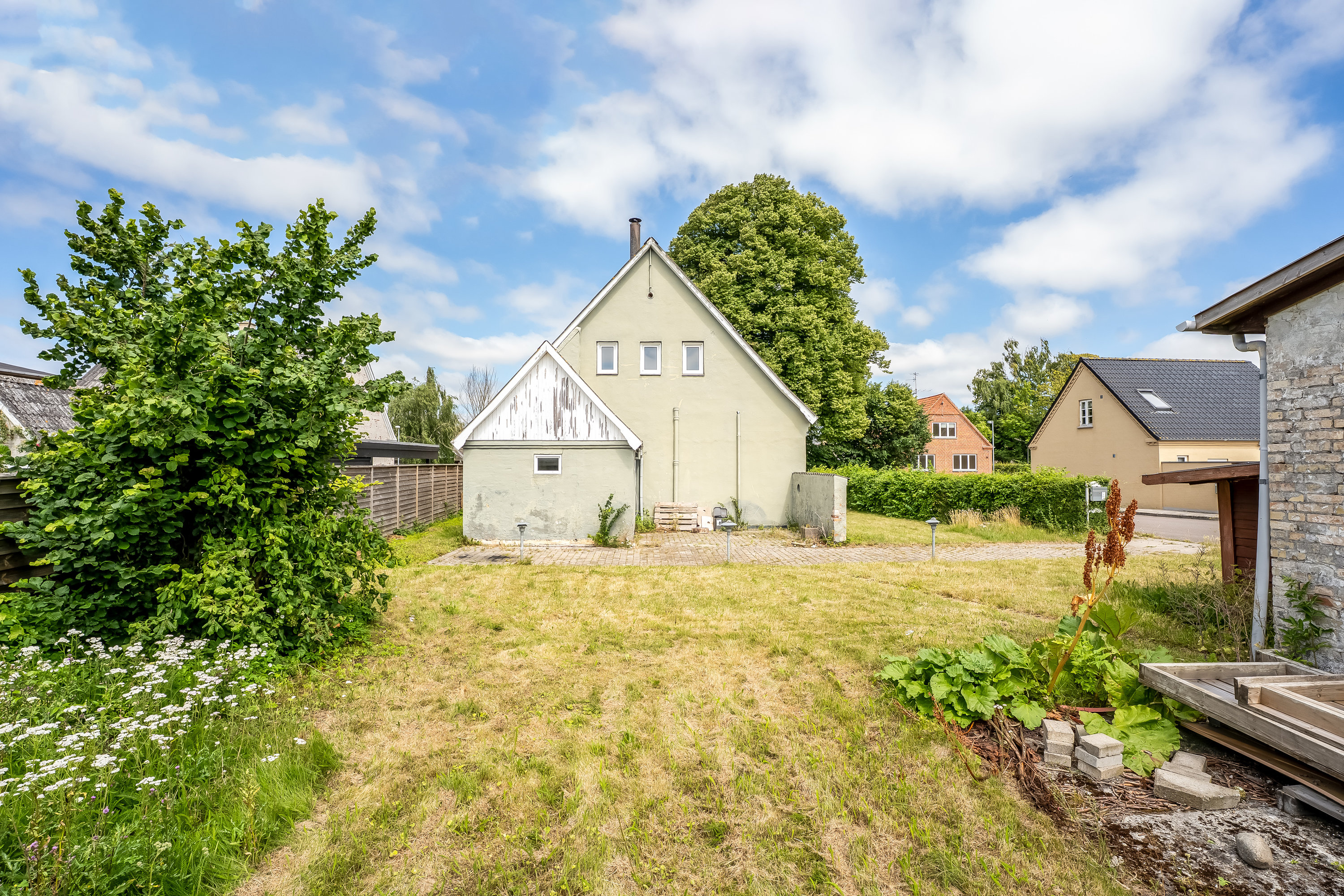Fremhævet mastefoto billede i fuldskærmstilstand. Billede af Årbyesvej 29, 4970 Rødby