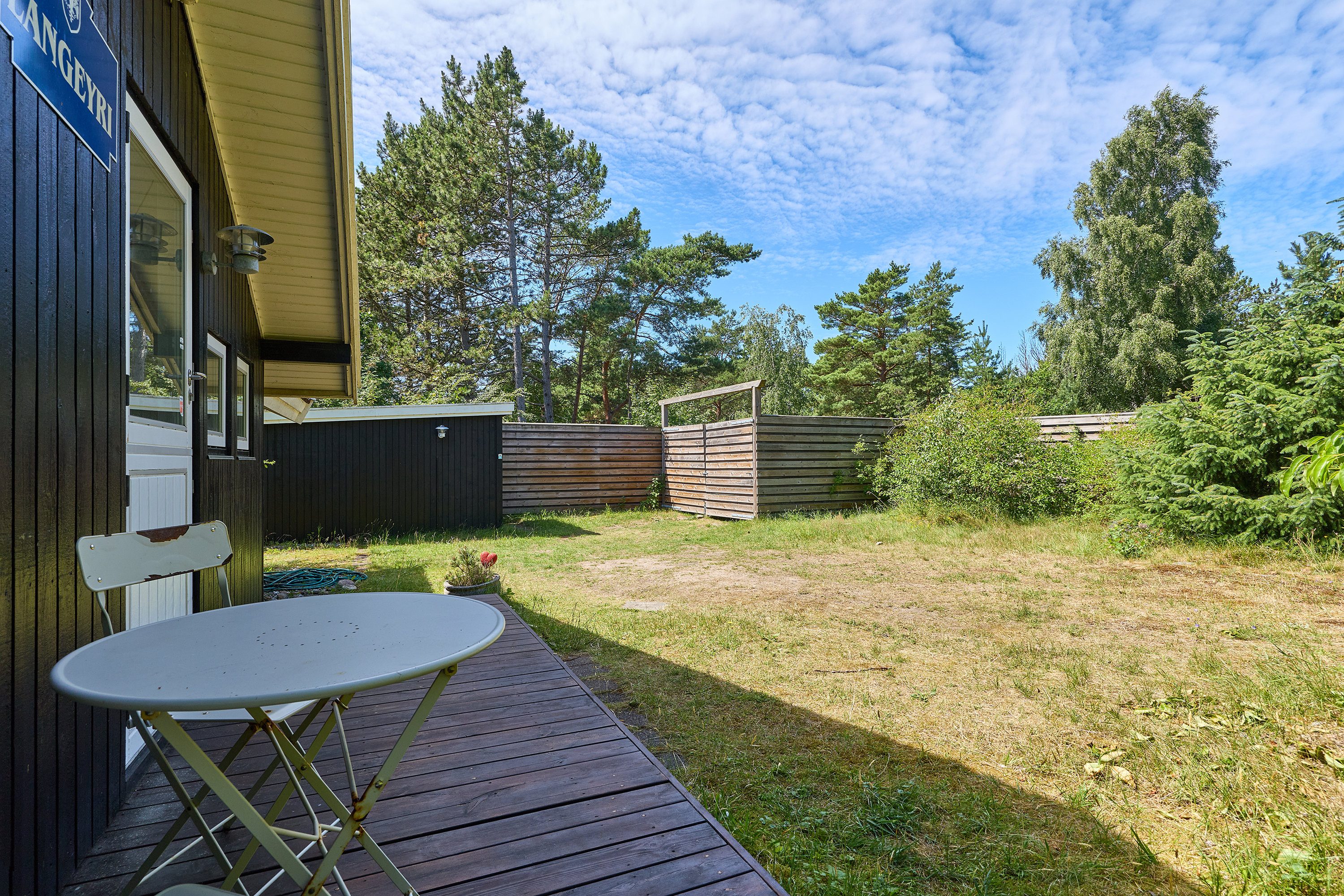 Fremhævet terrasse billede i fuldskærmstilstand. Billede af Smidstrup Strandvej 9, Smidstrup, 3250 Gilleleje