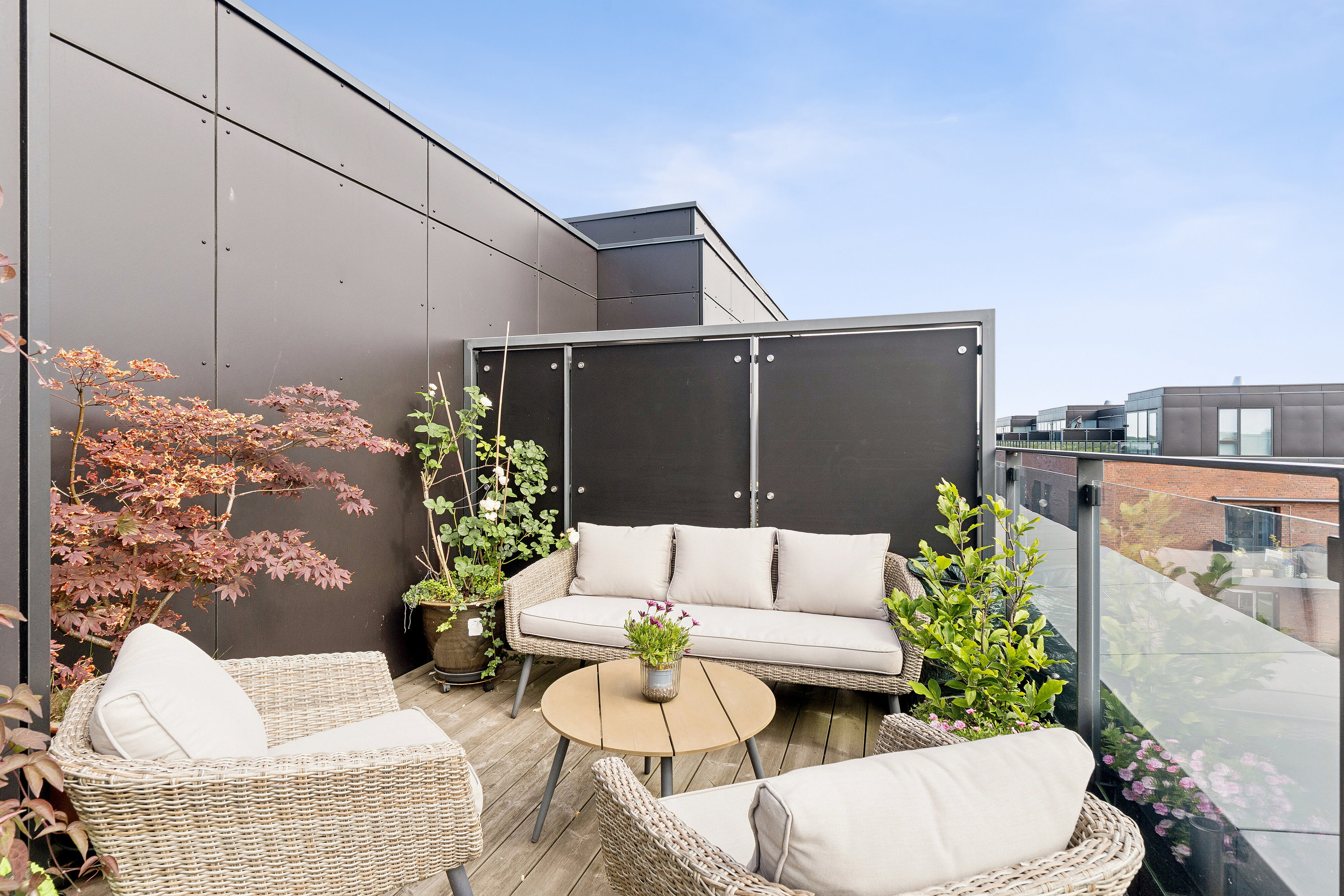 Fremhævet tagterrasse billede i fuldskærmstilstand. Billede af Plantagevej 76, 6. tv., 2610 Rødovre