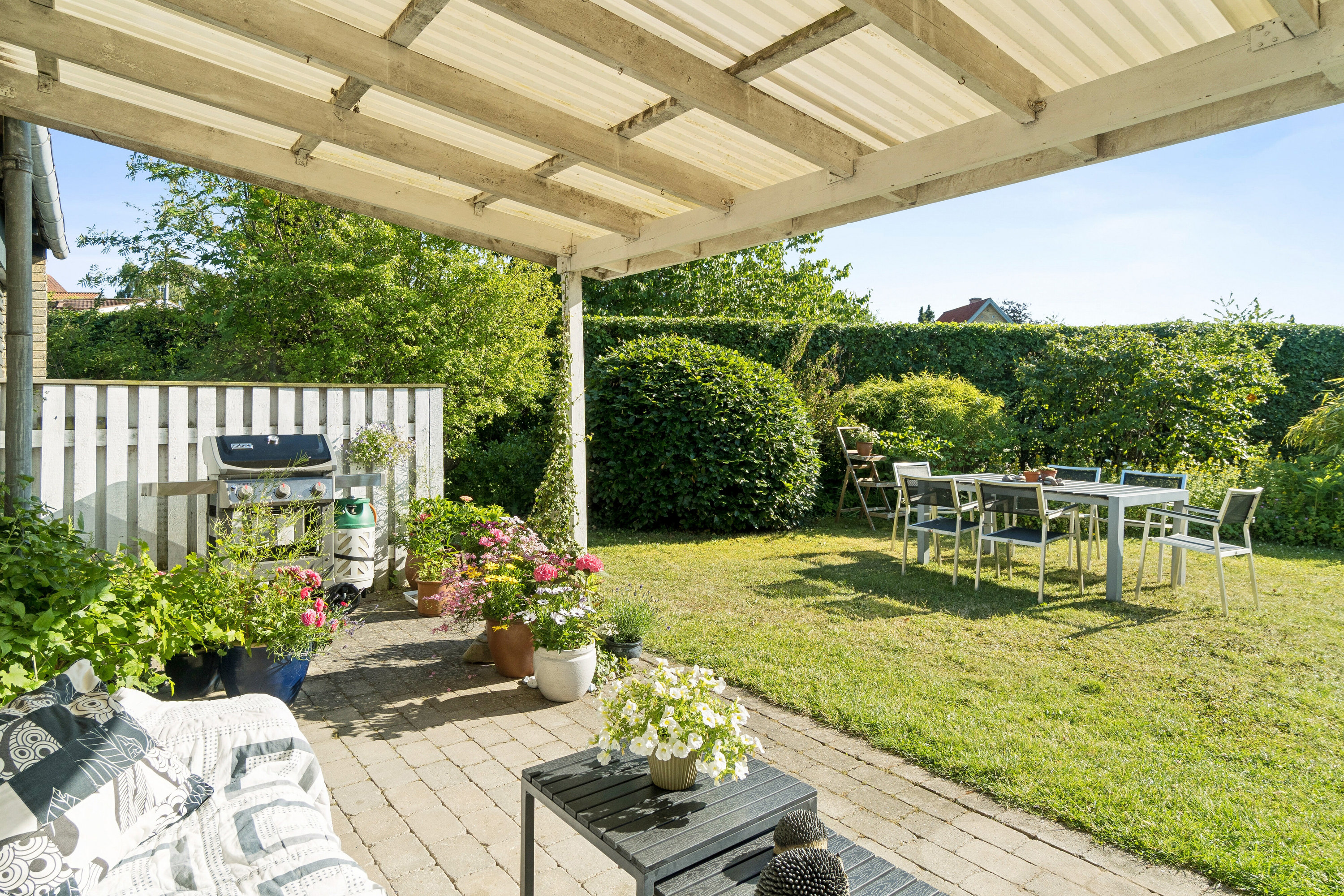 Fremhævet terrasse billede i fuldskærmstilstand. Billede af Pilevænget 9, 8270 Højbjerg