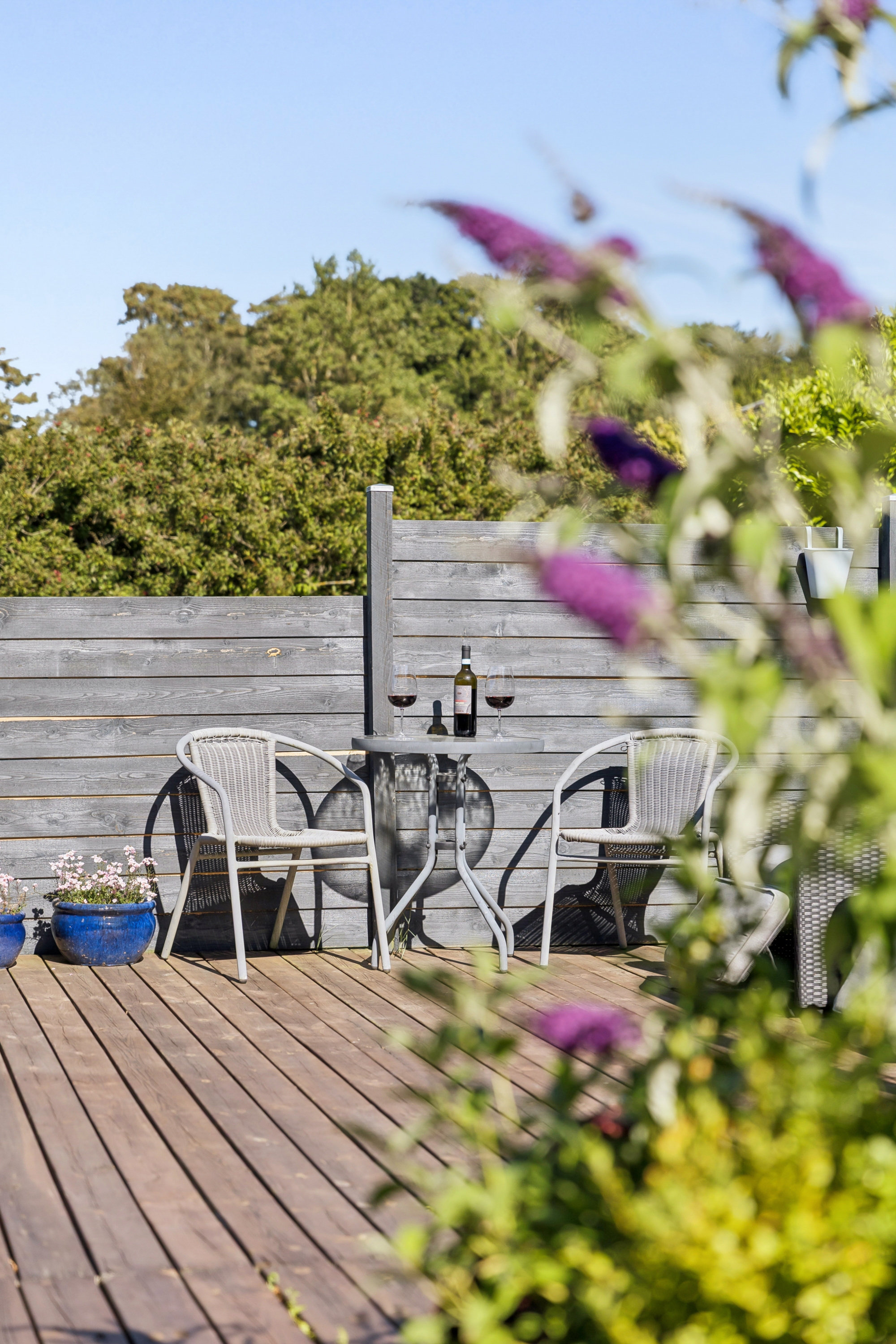 Fremhævet terrasse billede i fuldskærmstilstand. Billede af Doggerbanke 14, Bønnerup Strand, 8585 Glesborg