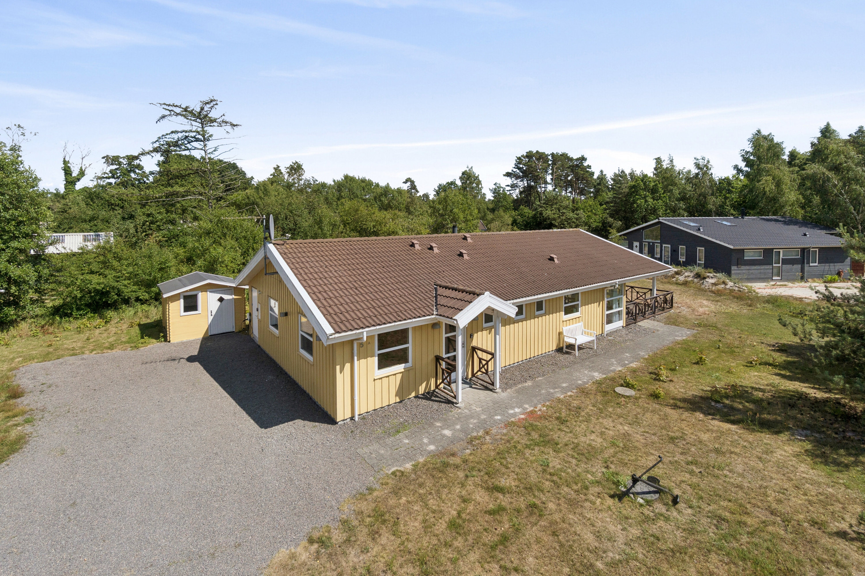 Fremhævet luftfoto billede i fuldskærmstilstand. Billede af Sjøstauan 5A, Pedersker, 3720 Aakirkeby