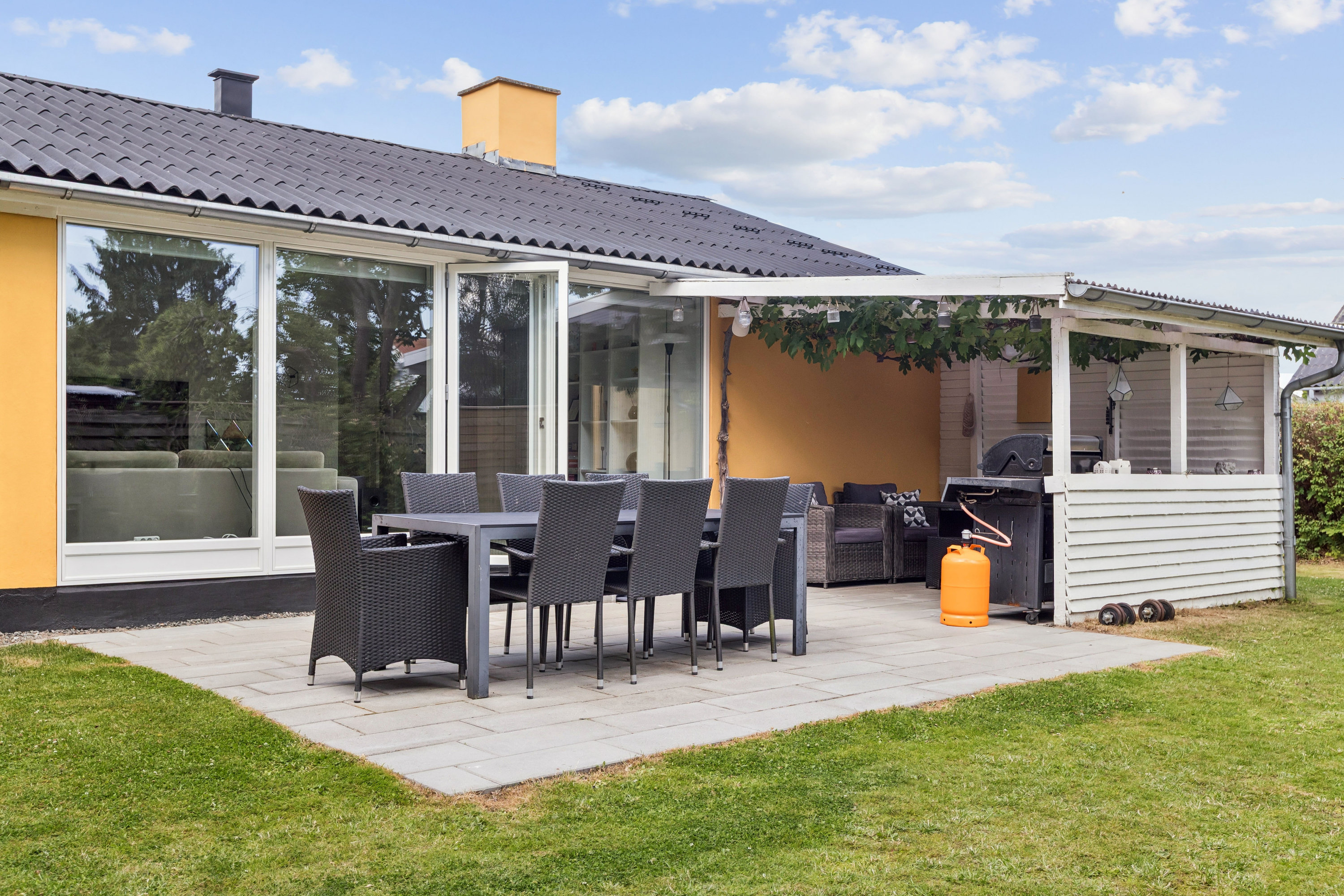 Fremhævet terrasse billede i fuldskærmstilstand. Billede af Strongvej 60, 2630 Taastrup