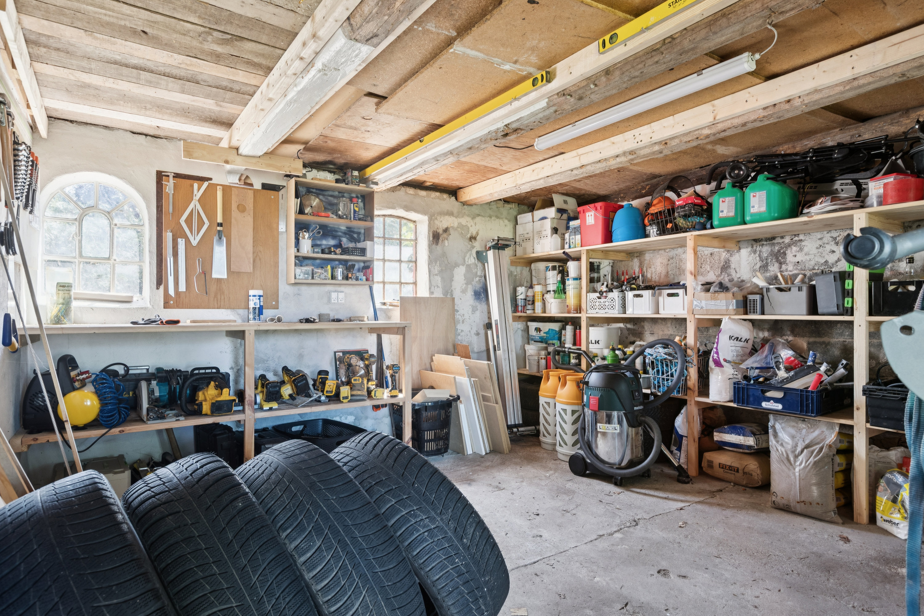 Fremhævet garage billede i fuldskærmstilstand. Billede af Frenderupvej 27, Kyringe, 4100 Ringsted