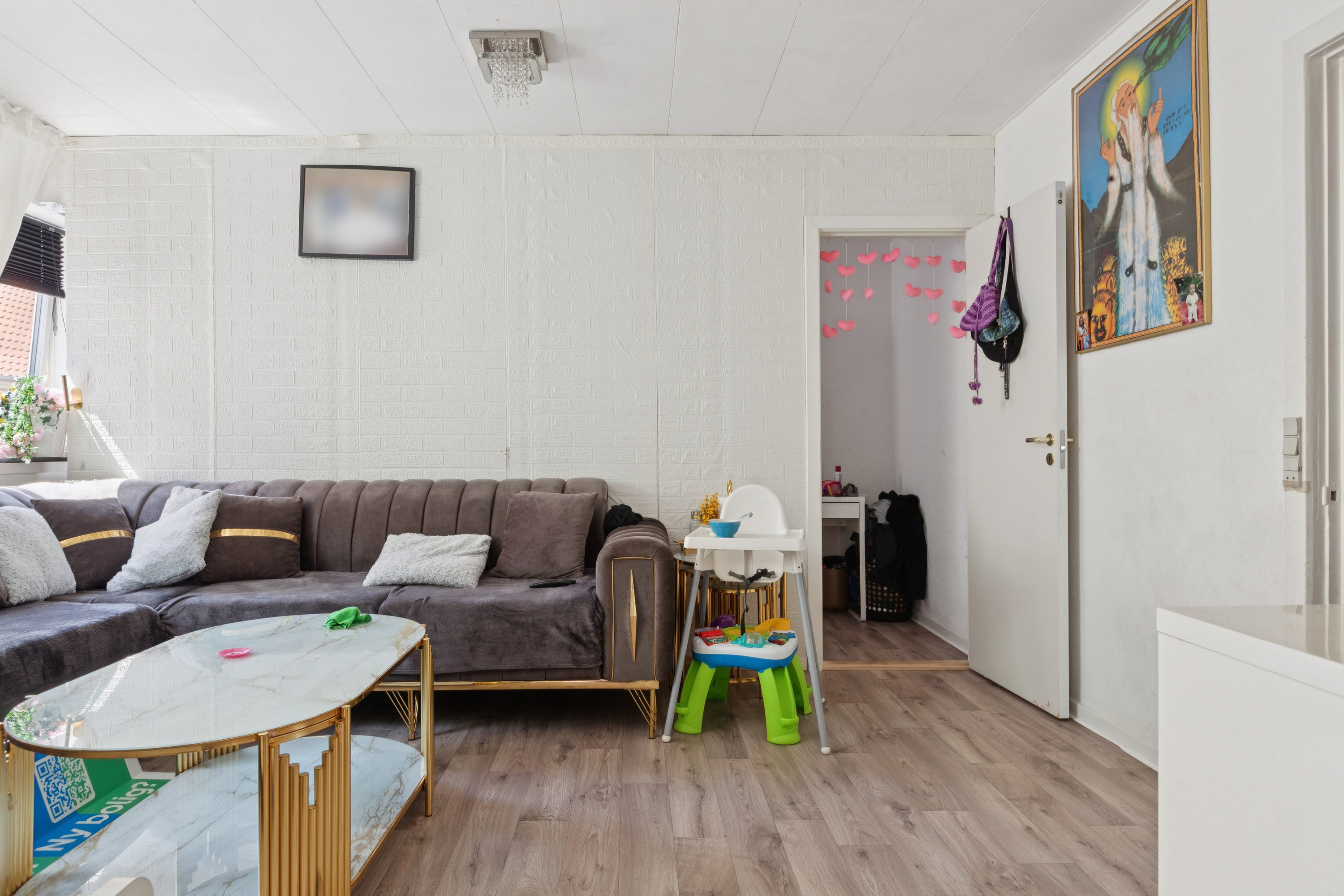 Fremhævet stue billede i fuldskærmstilstand. Billede af Vestergade 6, st. th., 4660 Store Heddinge