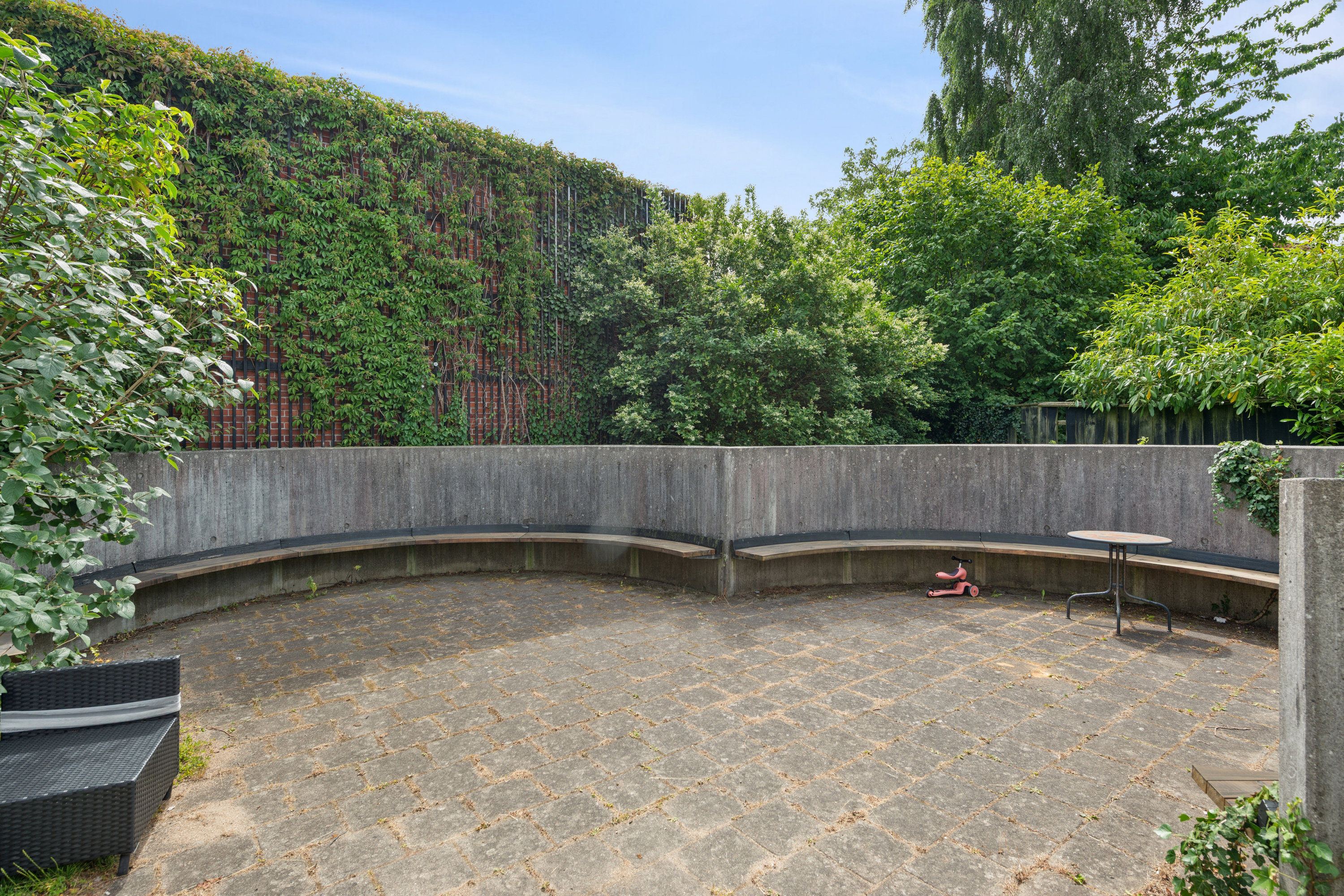 Fremhævet terrasse billede i fuldskærmstilstand. Billede af Frederikssundsvej 227, 1. 225., 2700 Brønshøj