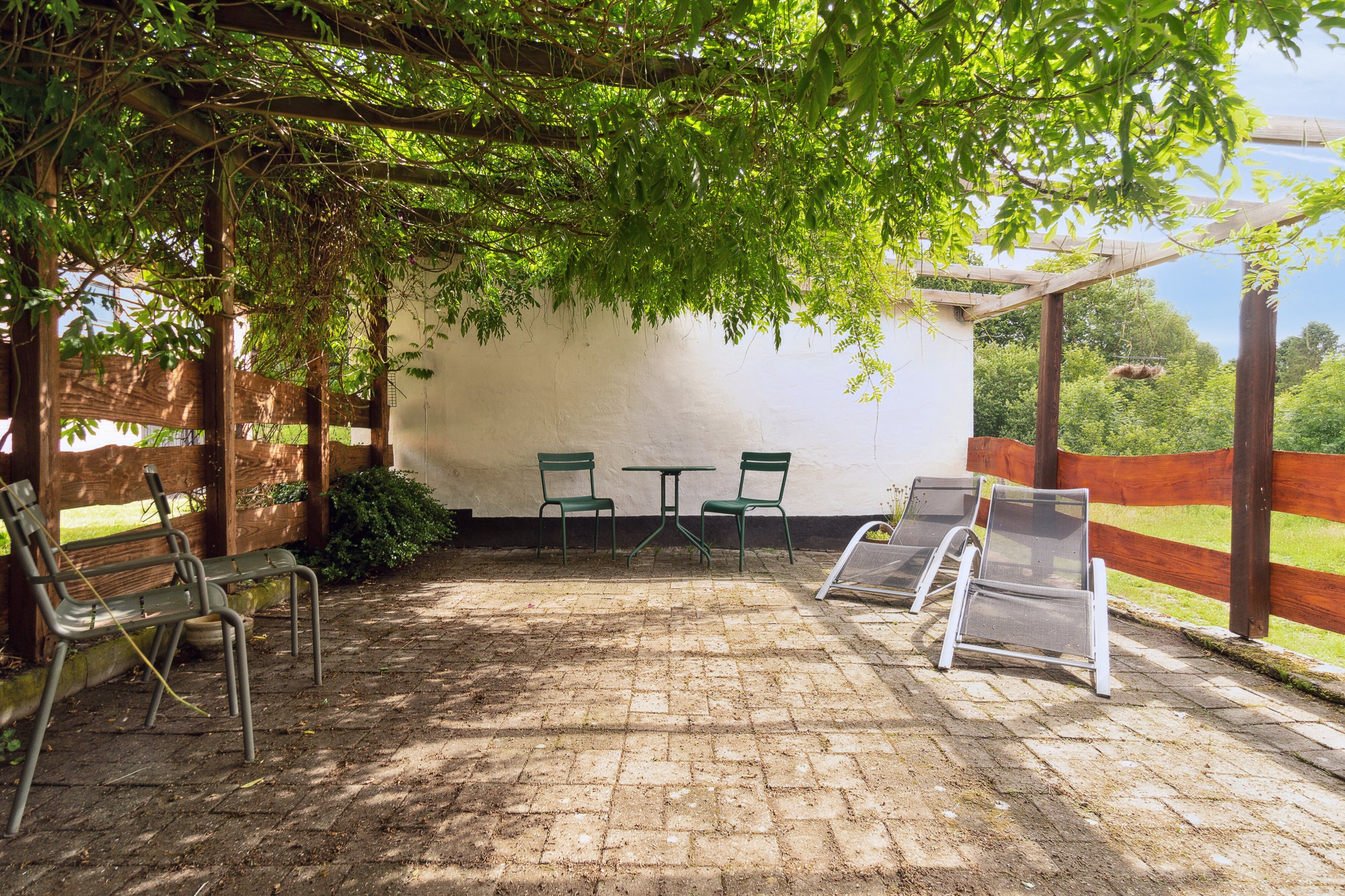 Fremhævet udendørs billede i fuldskærmstilstand. Billede af Svostrupvej 27, 8883 Gjern