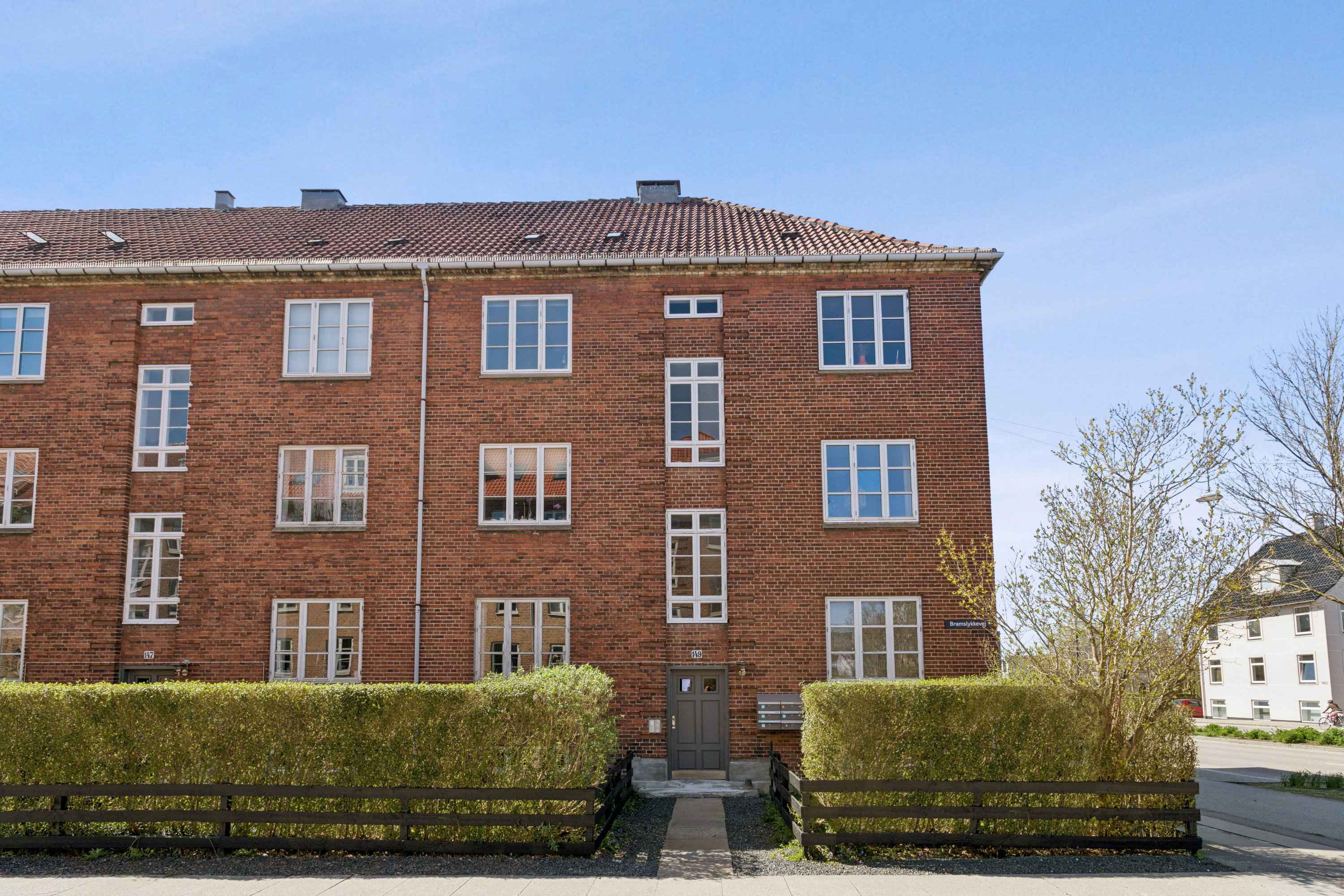 Fremhævet andet billede i fuldskærmstilstand. Billede af Roskildevej 149, 2. tv., 2500 Valby