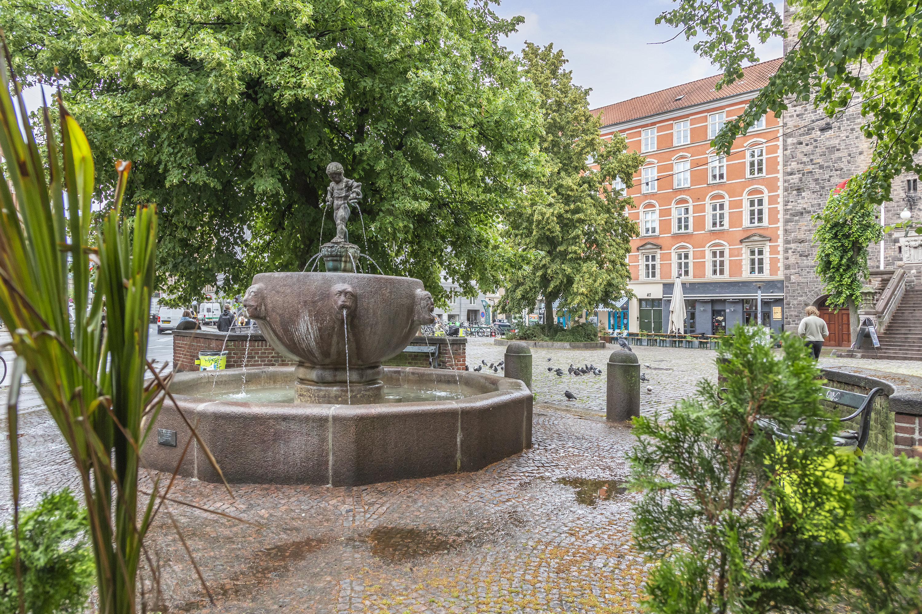 Fremhævet facade billede i fuldskærmstilstand. Billede af Bagerstræde 5, 1. tv., 1617 København V