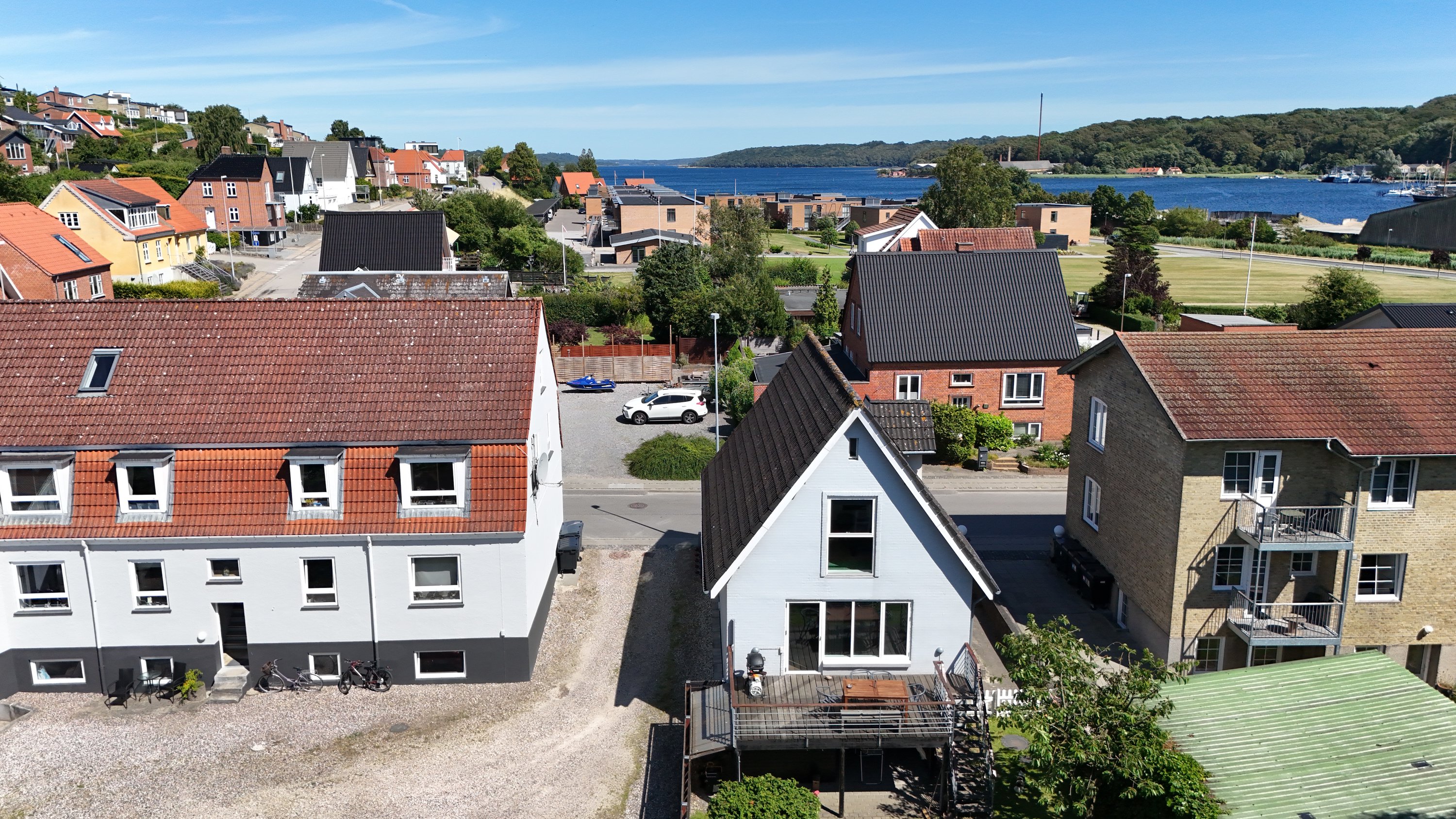 Fremhævet dronefoto billede i fuldskærmstilstand. Billede af Horsøvej 15, 9500 Hobro