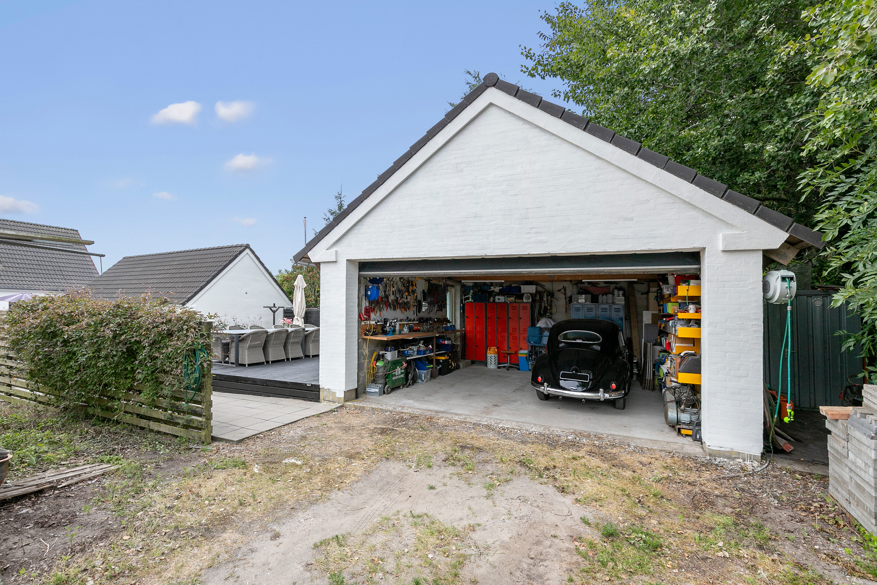 Fremhævet garage billede i fuldskærmstilstand. Billede af Limfjordsgade 57, Gjøl, 9440 Aabybro