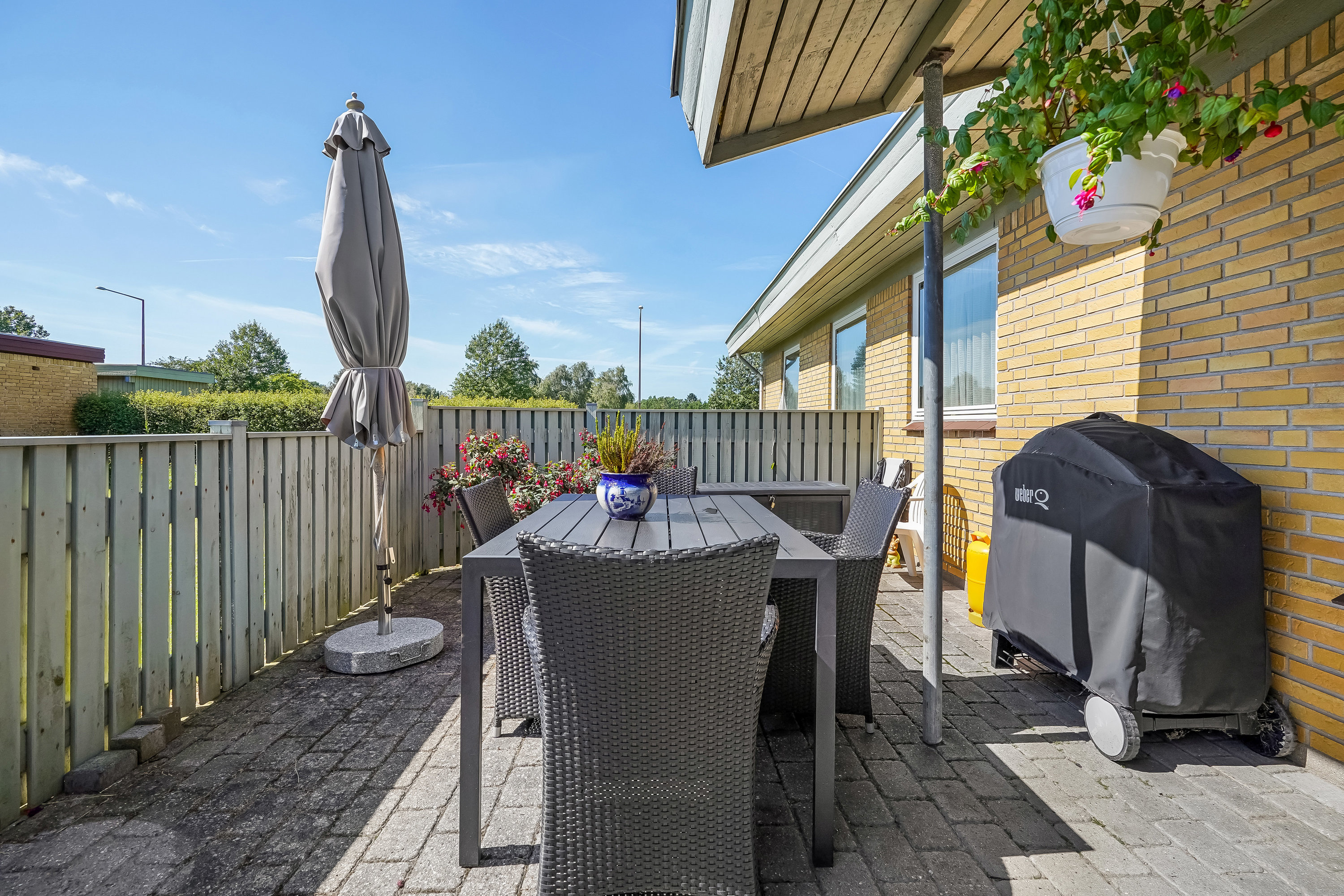 Fremhævet terrasse billede i fuldskærmstilstand. Billede af Mølkæret 211, 5330 Munkebo