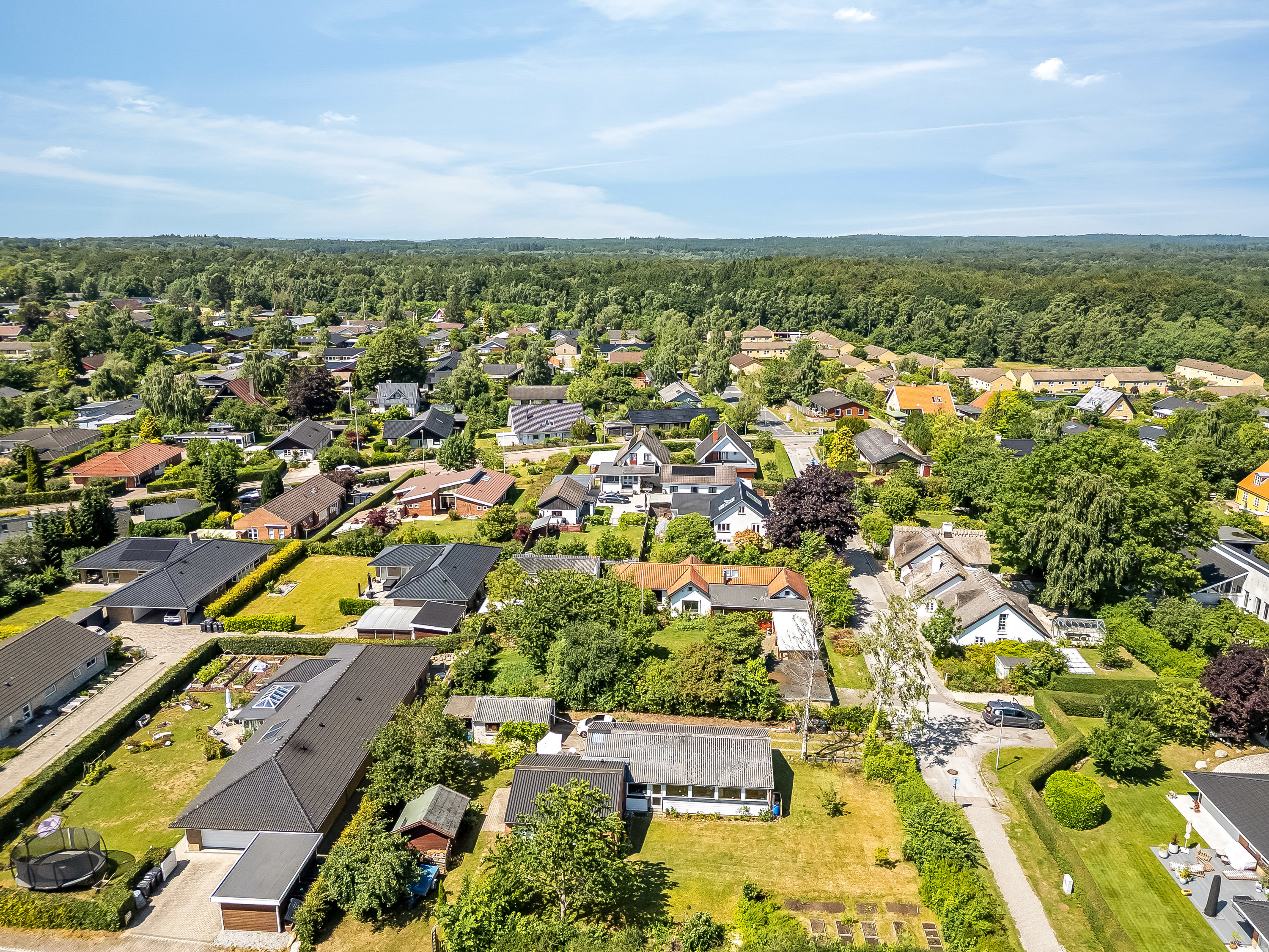 Fremhævet luftfoto billede i fuldskærmstilstand. Billede af Birkehaven 124, 3400 Hillerød