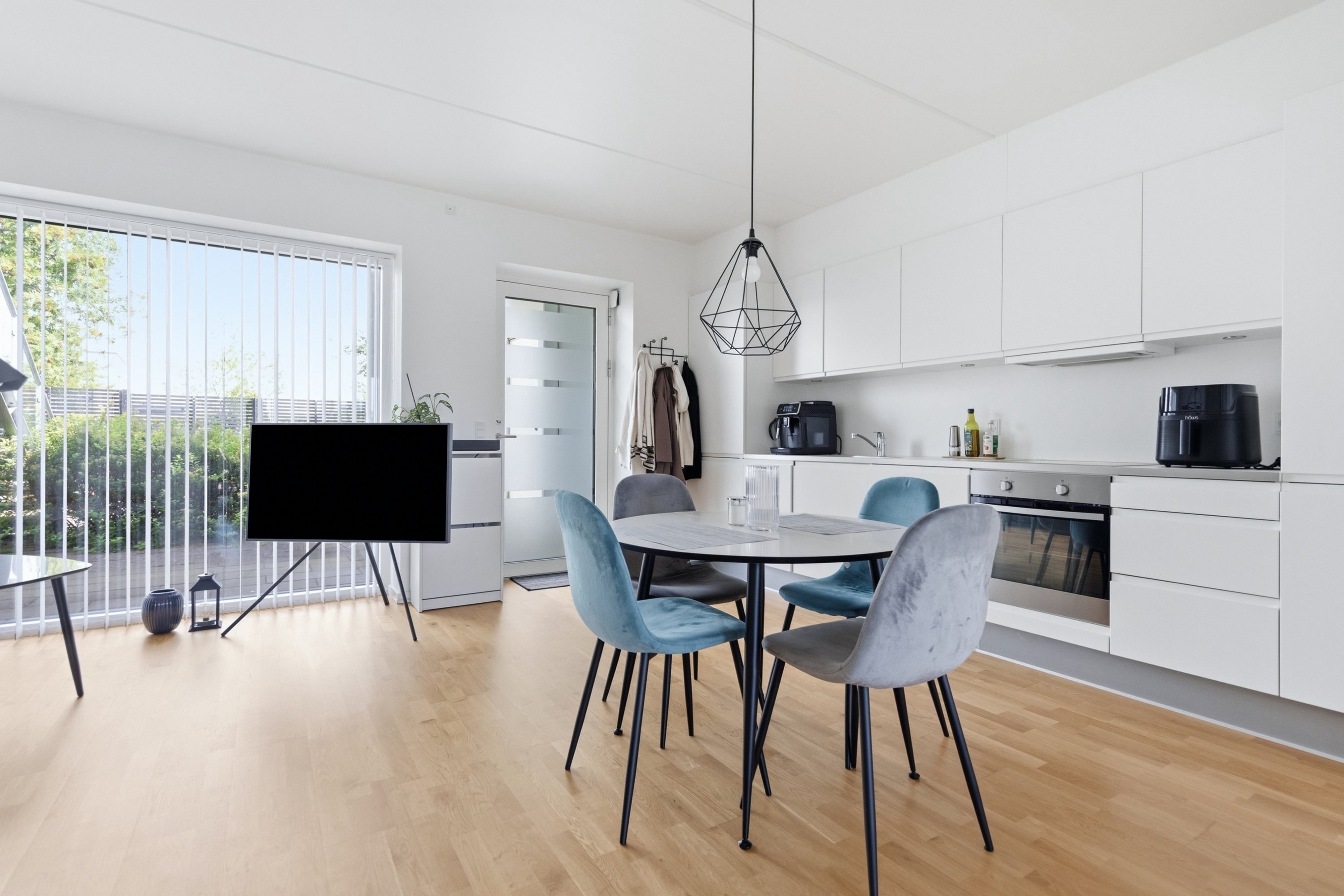Blomsterlunden 115, st., 8381 Tilst