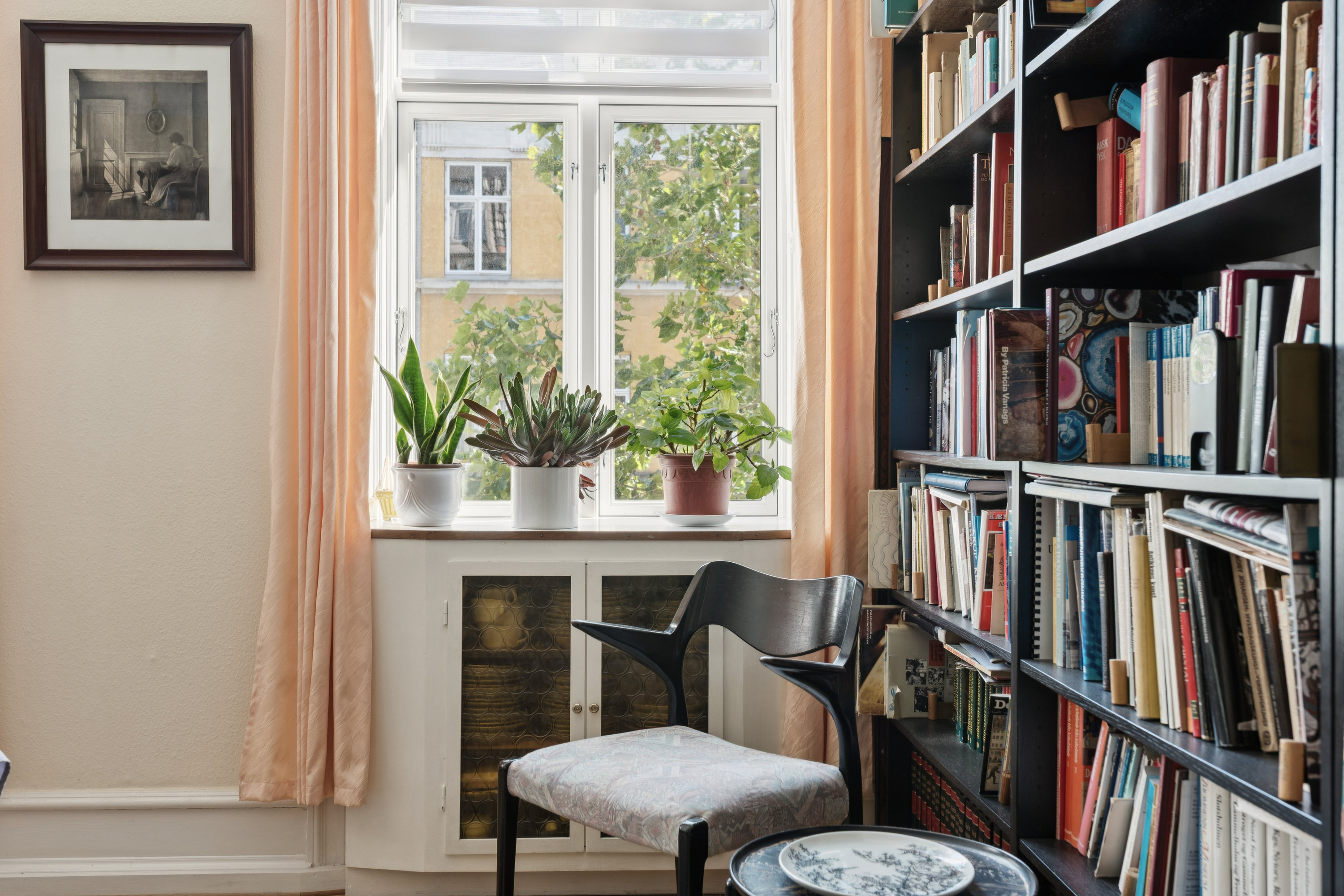 Fremhævet værelse billede i fuldskærmstilstand. Billede af Mathildevej 2, 1. th., 2000 Frederiksberg