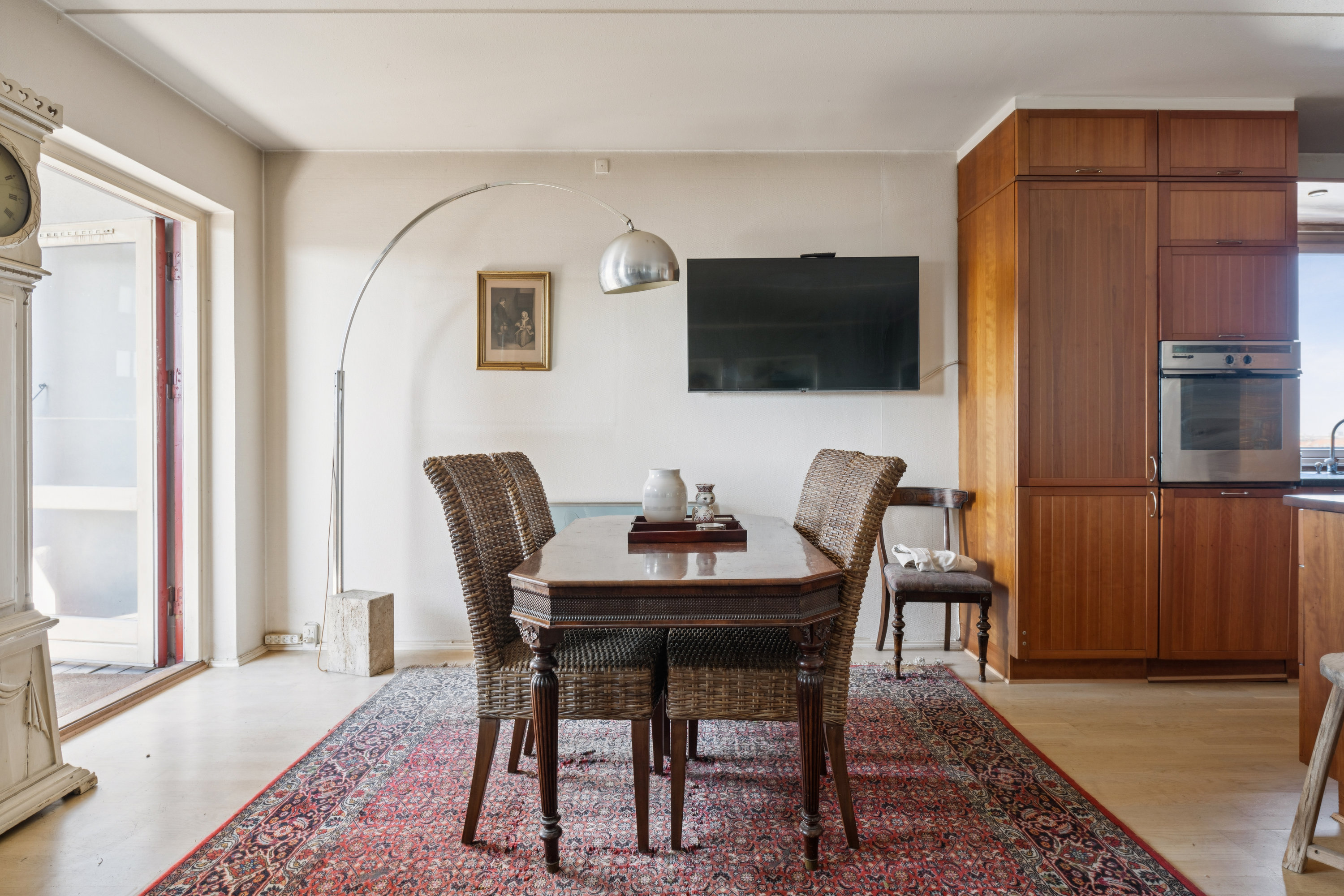 Fremhævet stue billede i fuldskærmstilstand. Billede af Platanvej 7, 9. 45., 1810 Frederiksberg C