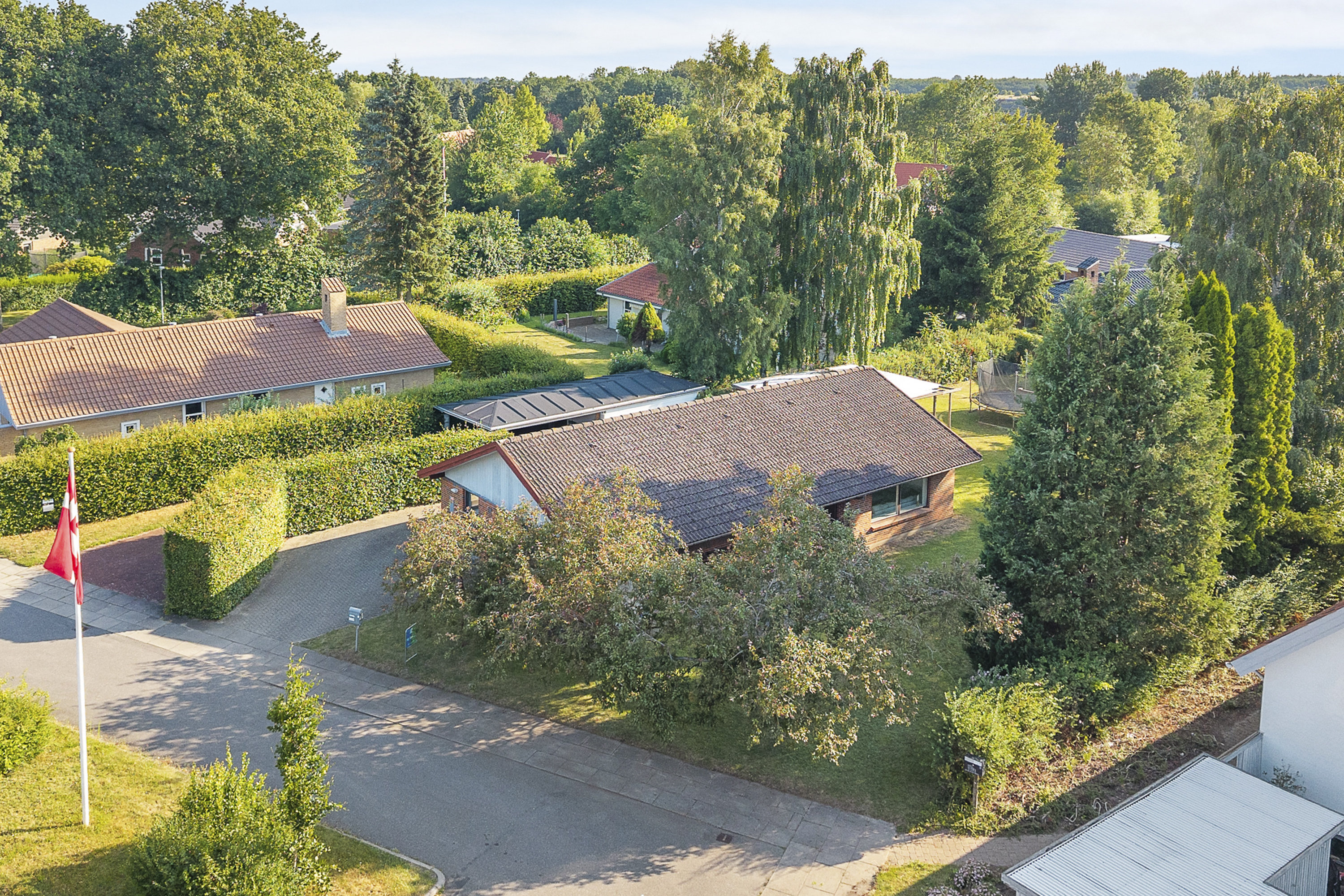 Fremhævet luftfoto billede i fuldskærmstilstand. Billede af Ærtebjerggårdvej 33, Kirkendrup, 5270 Odense N