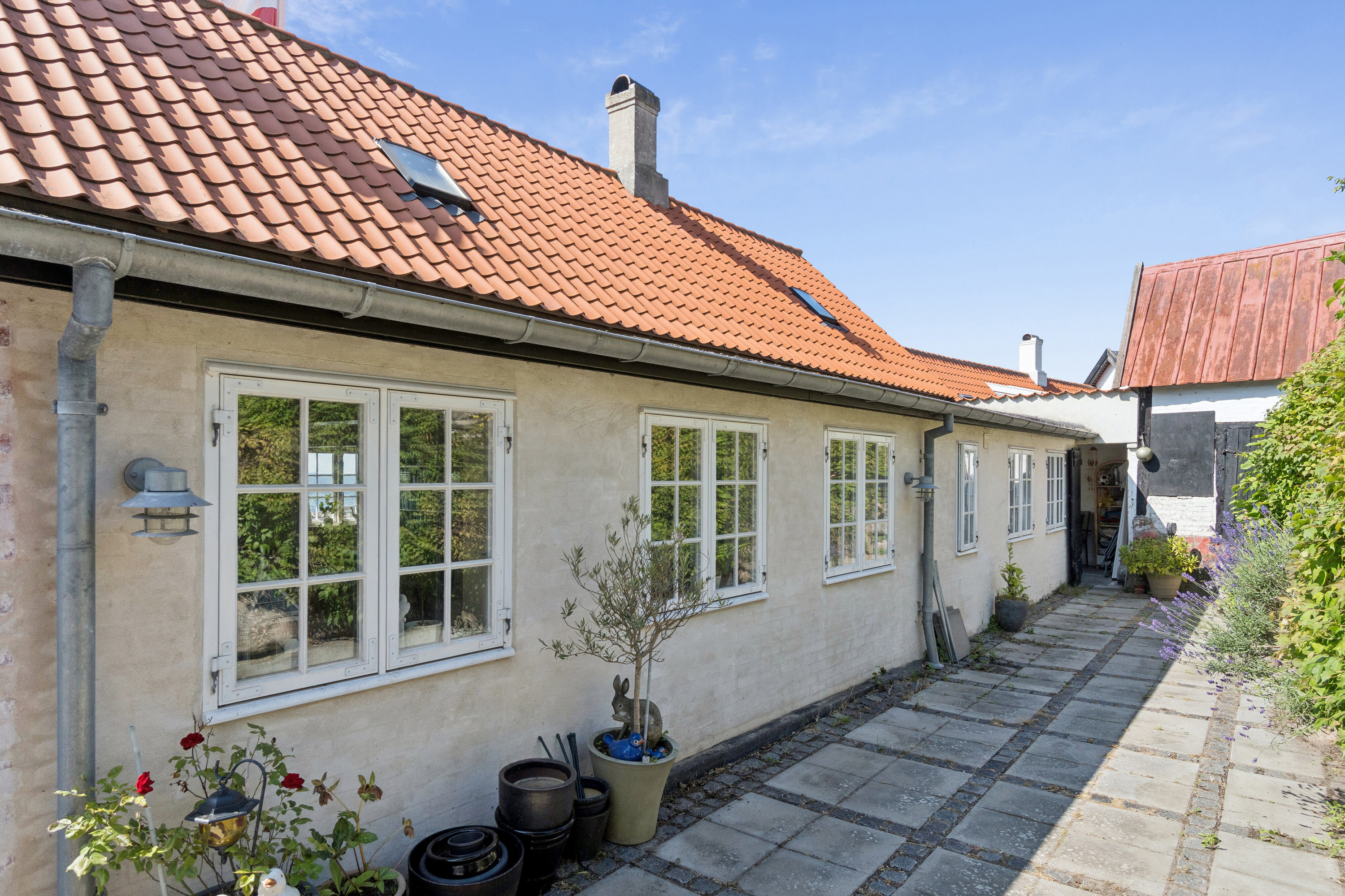 Fremhævet set fra vejen billede i fuldskærmstilstand. Billede af Vang 101, Vang, 3790 Hasle