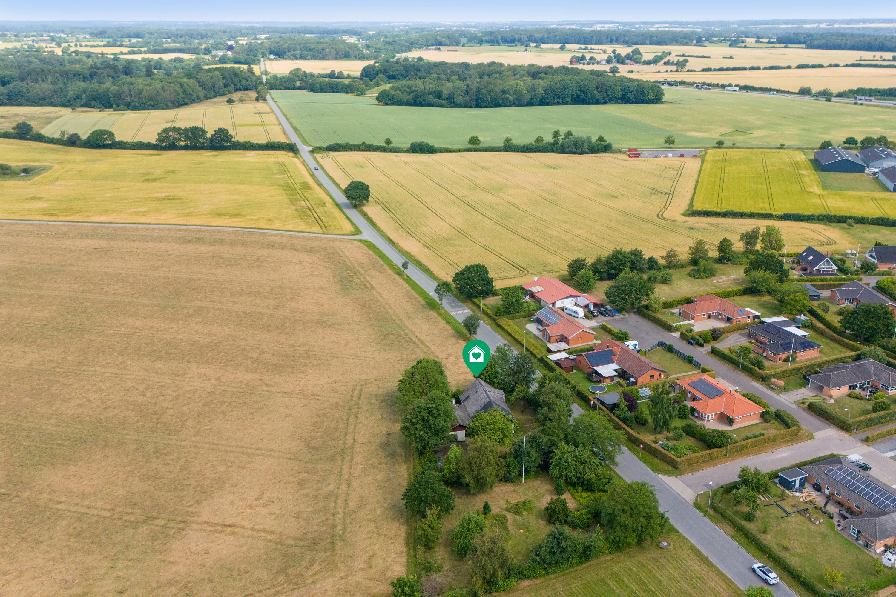 Fremhævet luftfoto billede i fuldskærmstilstand. Billede af Klattrupvej 15, Smidstrup, 7000 Fredericia