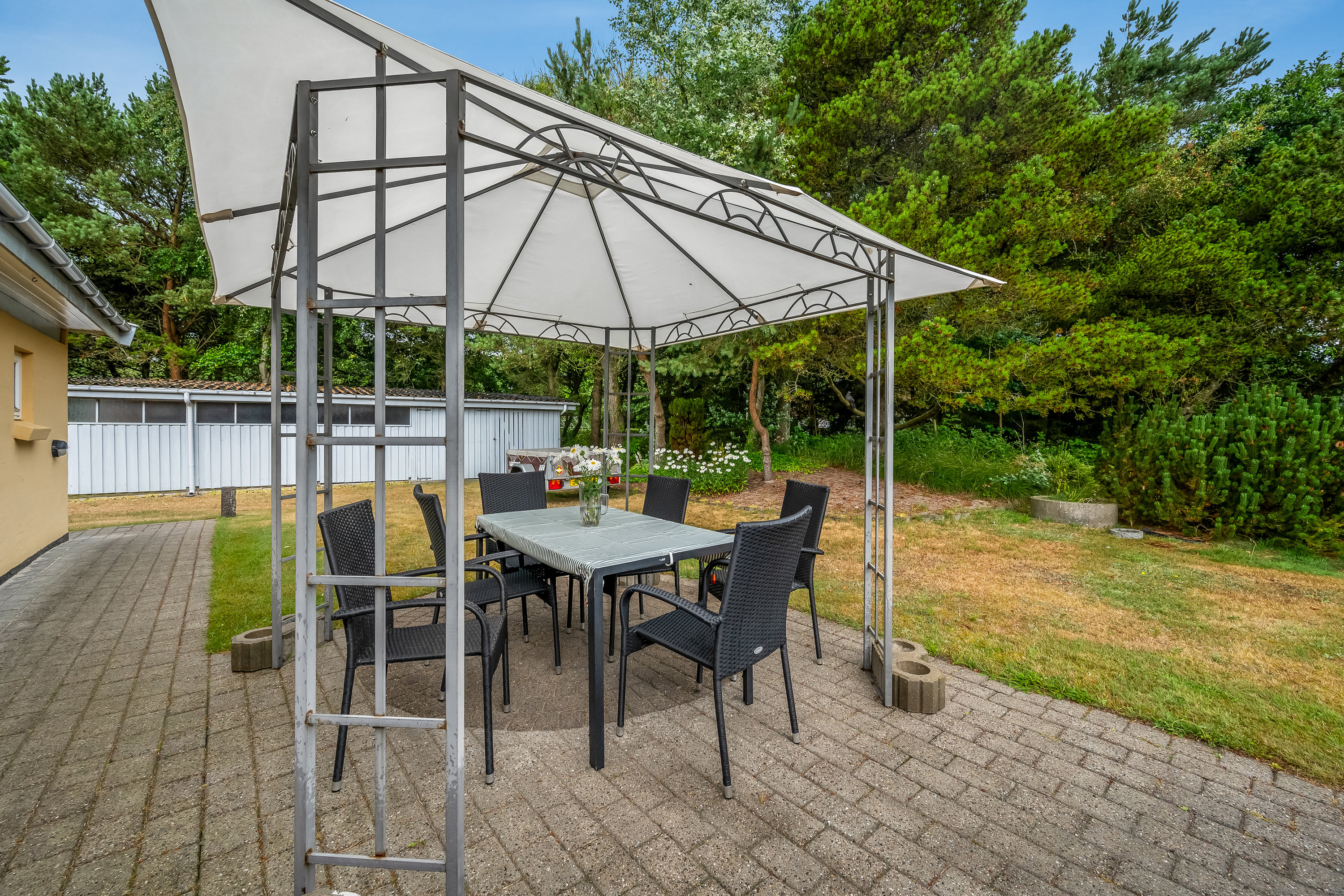 Fremhævet terrasse billede i fuldskærmstilstand. Billede af Klevevej 28, Kleve, 6950 Ringkøbing