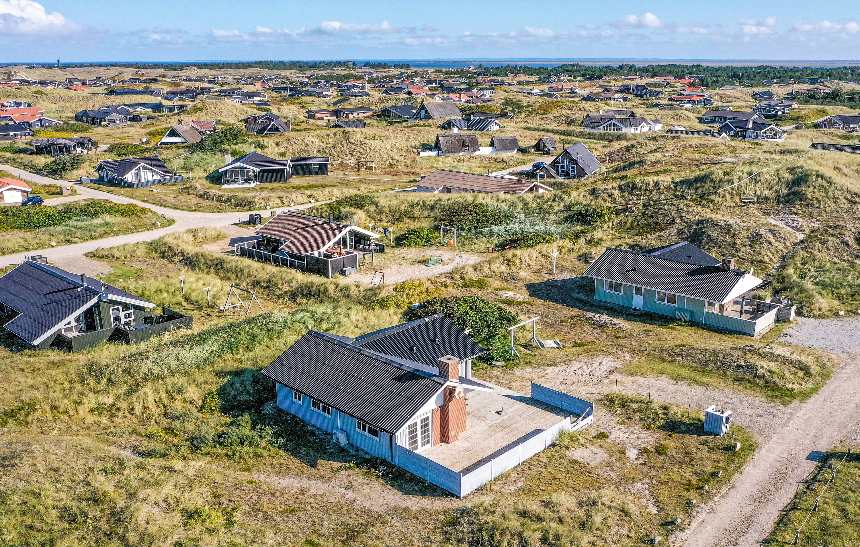 Fremhævet  billede i fuldskærmstilstand. Billede af Julianevej 55, Bjerregaard, 6960 Hvide Sande