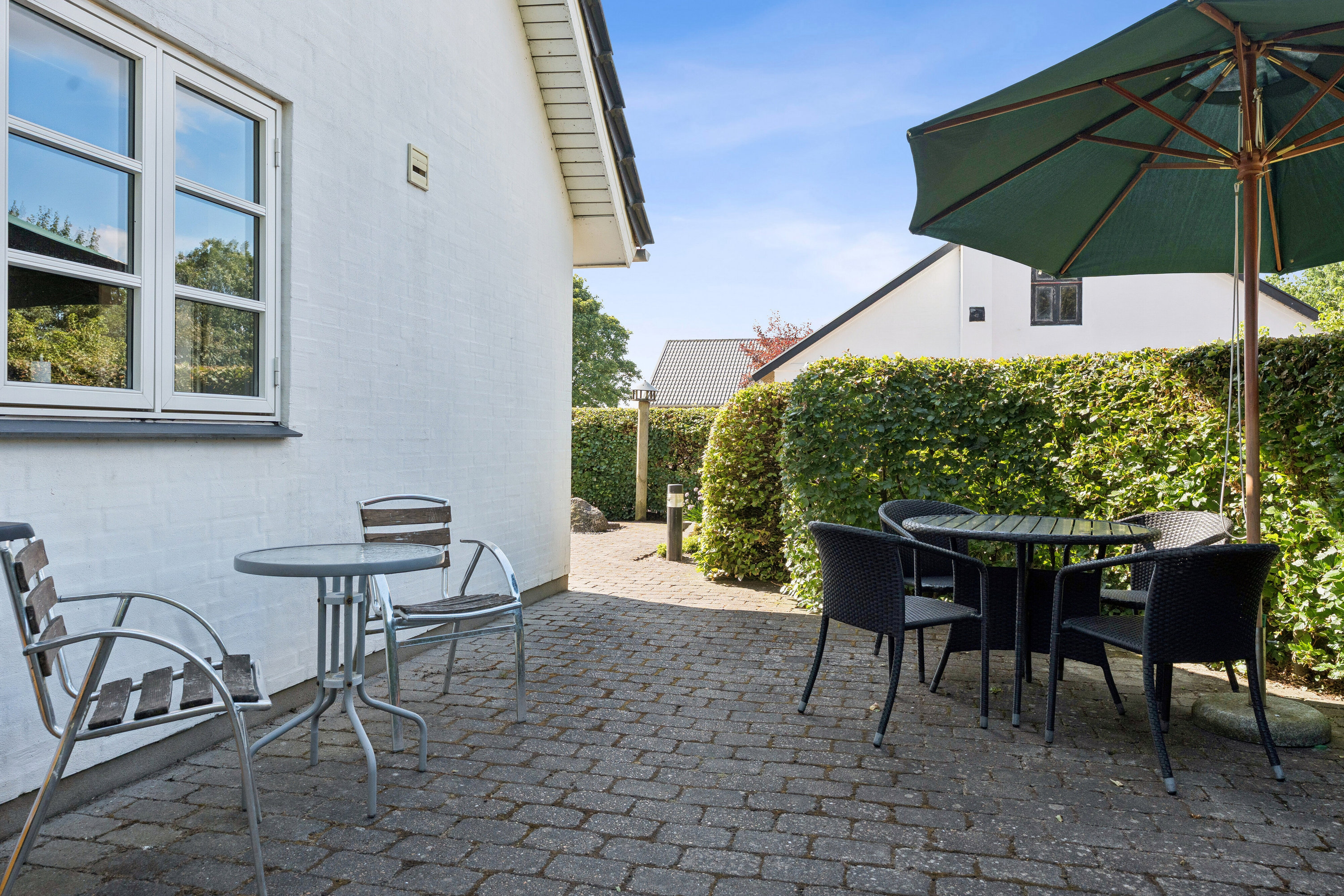 Fremhævet terrasse billede i fuldskærmstilstand. Billede af Sdr. Almstokvej 2, 6623 Vorbasse