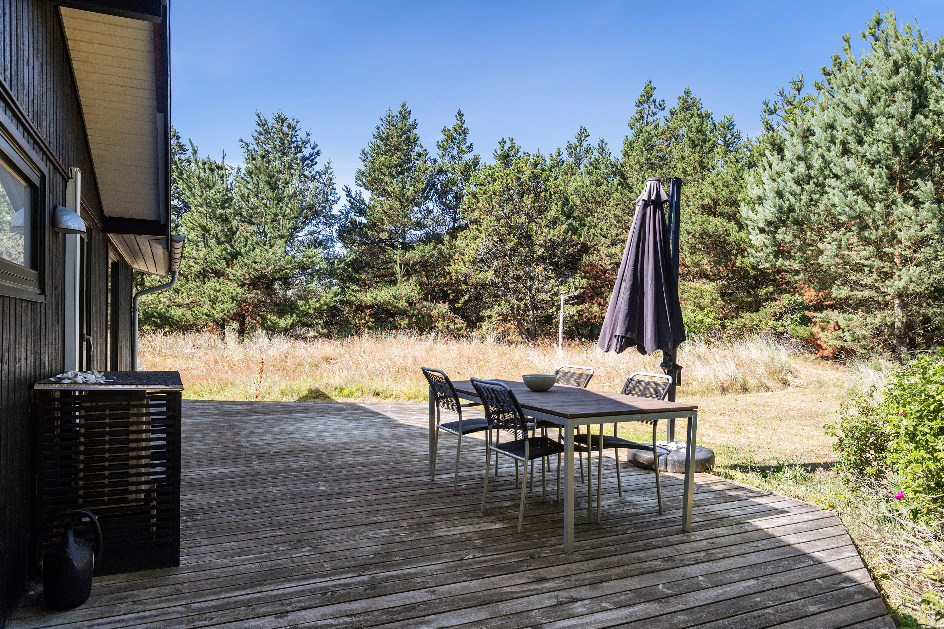 Fremhævet terrasse billede i fuldskærmstilstand. Billede af Rugholm 35, 9970 Strandby