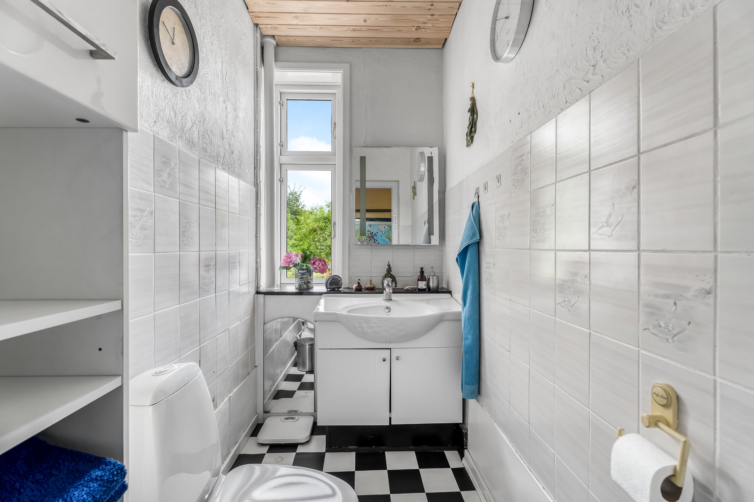 Fremhævet toilet billede i fuldskærmstilstand. Billede af Trætteskovvej 1, 4970 Rødby