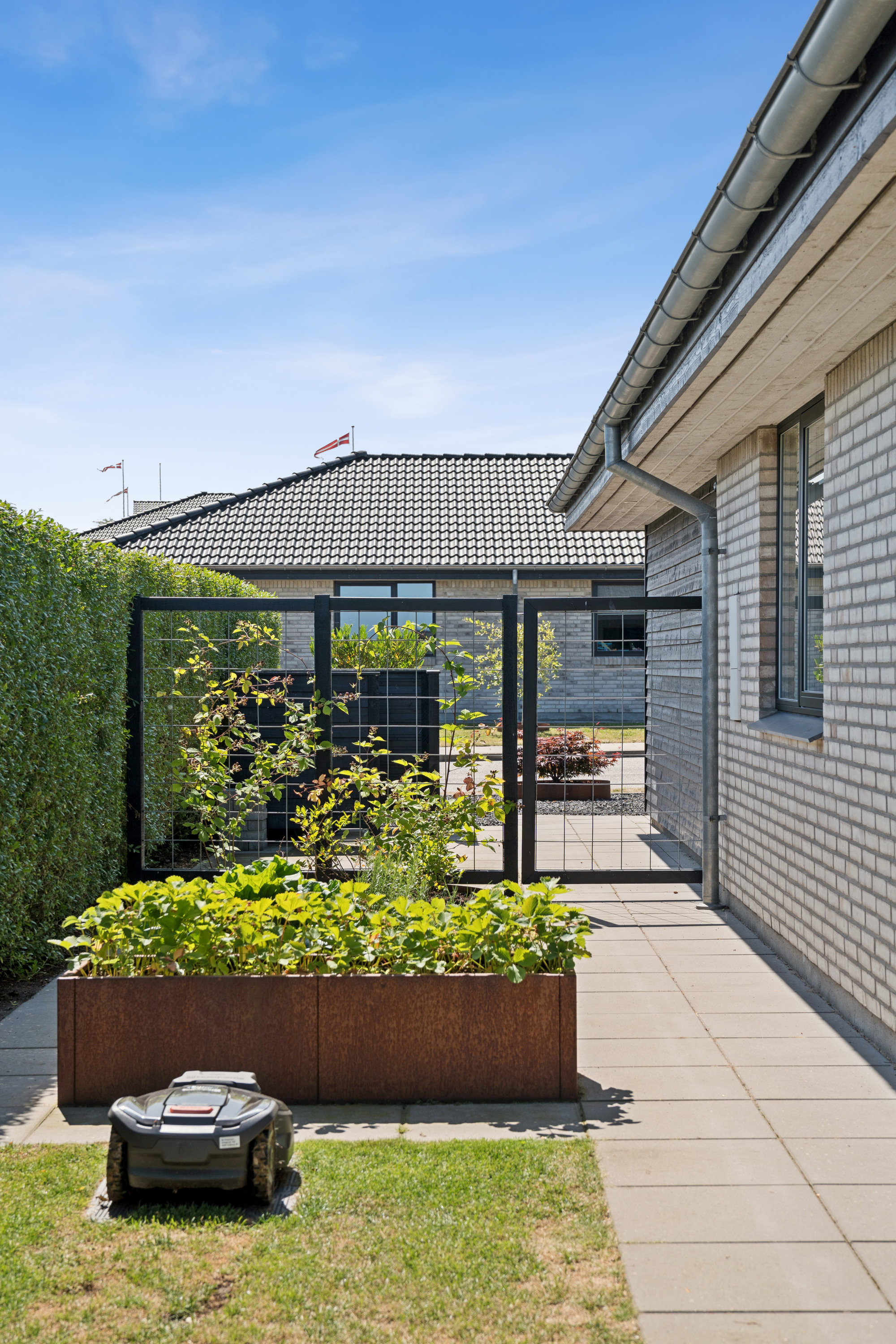 Fremhævet terrasse billede i fuldskærmstilstand. Billede af Griegsvej 132, 9200 Aalborg SV