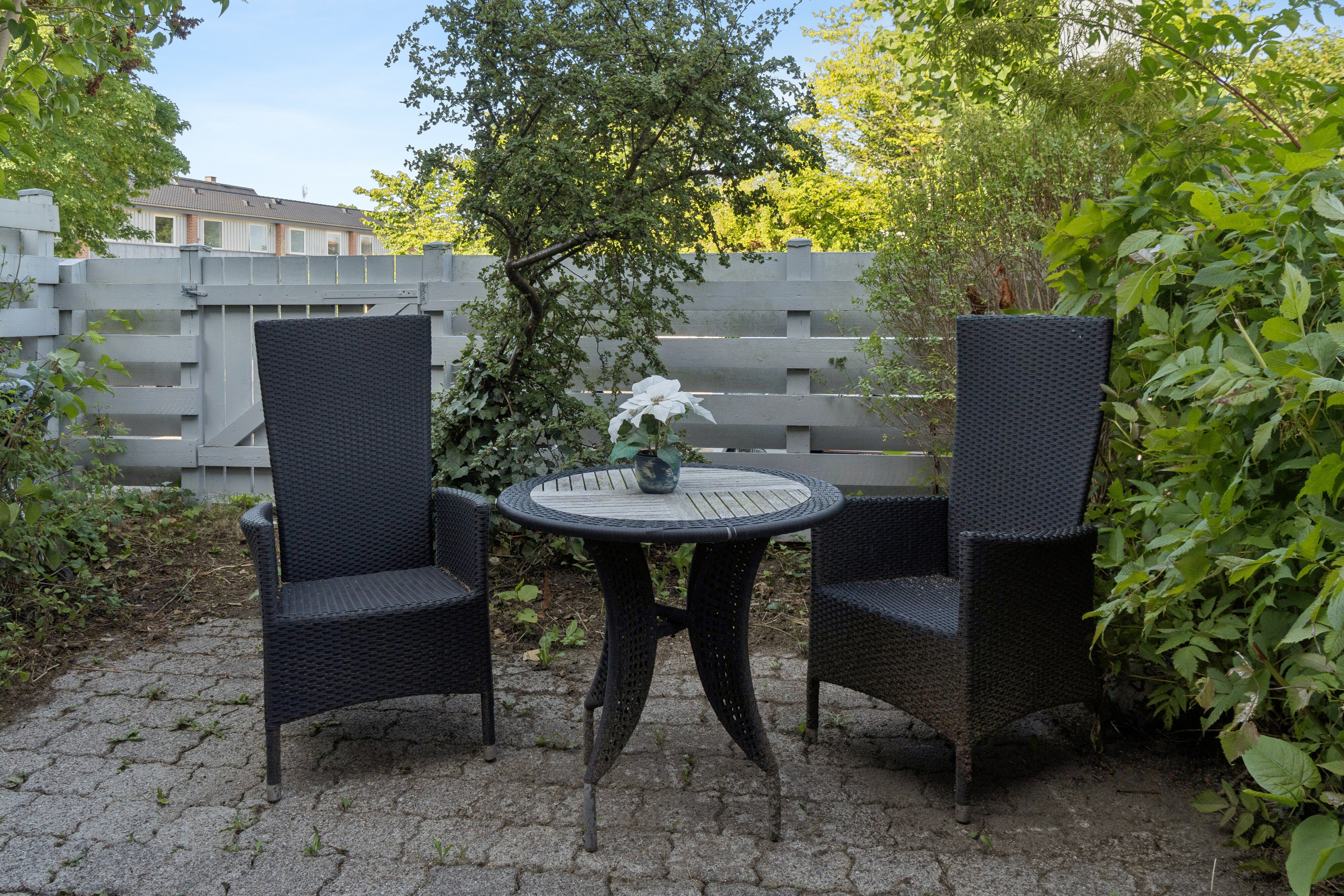 Fremhævet terrasse billede i fuldskærmstilstand. Billede af Holmegårdsvej 93, 8270 Højbjerg