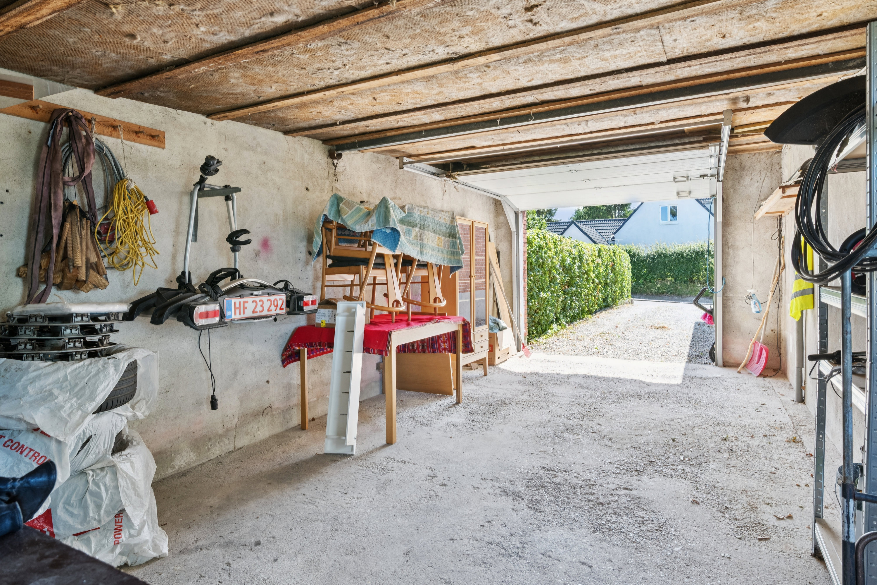 Fremhævet garage billede i fuldskærmstilstand. Billede af Udsigten 12, Vejlby, 8961 Allingåbro