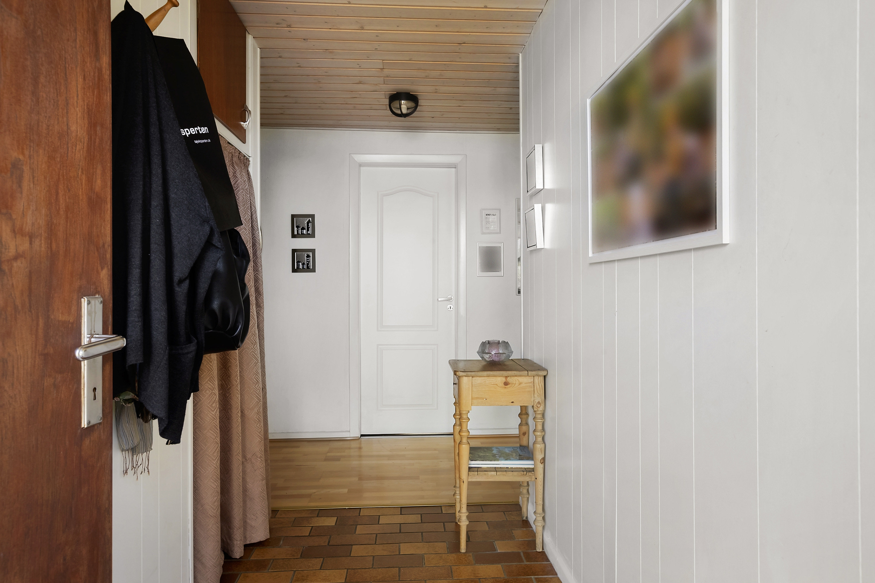 Fremhævet entré billede i fuldskærmstilstand. Billede af Vesterballevej 9, Løjt Kirkeby, 6200 Aabenraa