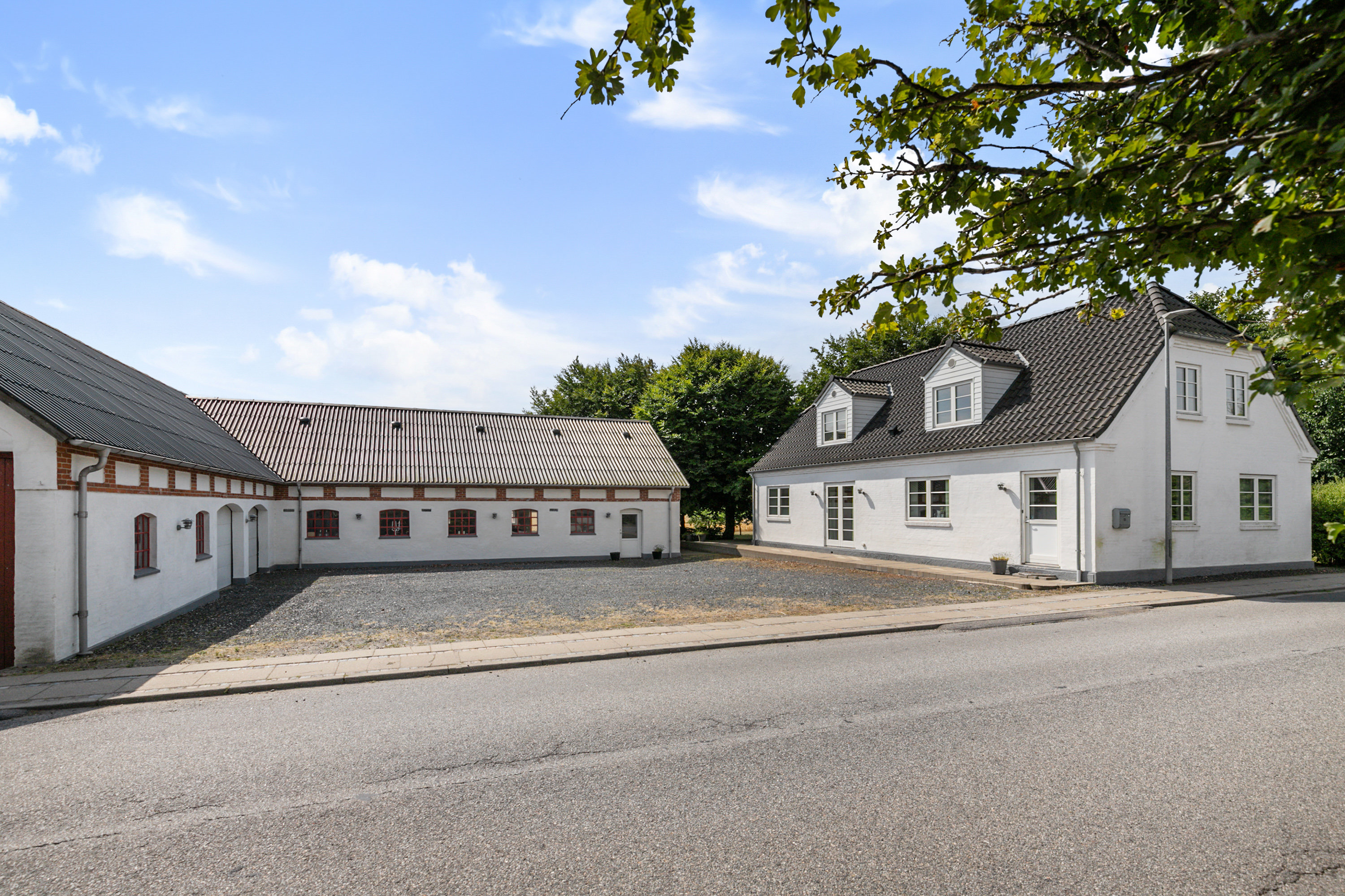 Fremhævet facade billede i fuldskærmstilstand. Billede af Vilstedvej 55, Vindblæs, 9670 Løgstør