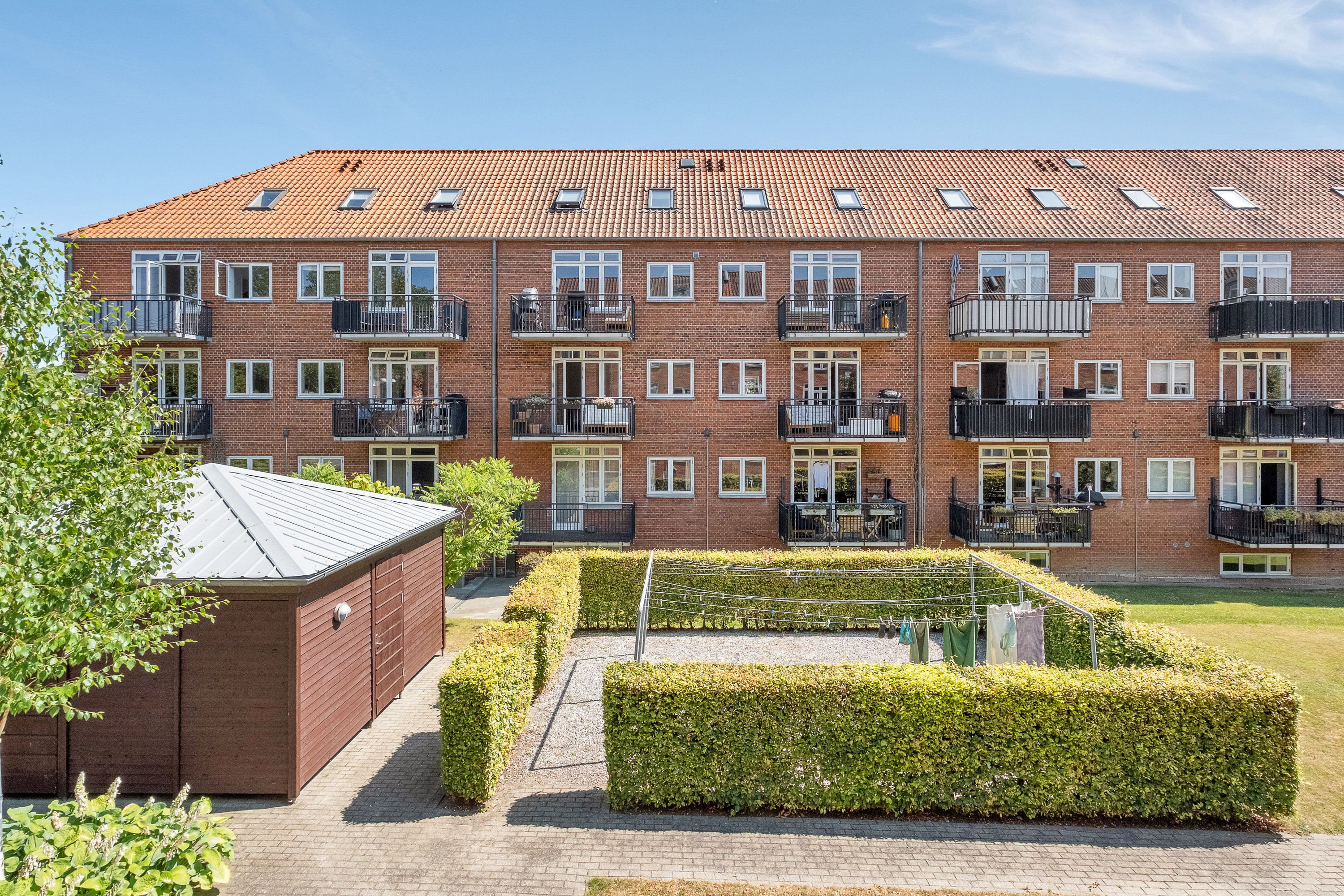 Fremhævet gårdmiljø billede i fuldskærmstilstand. Billede af Marselis Boulevard 67, 1. th., 8000 Aarhus C