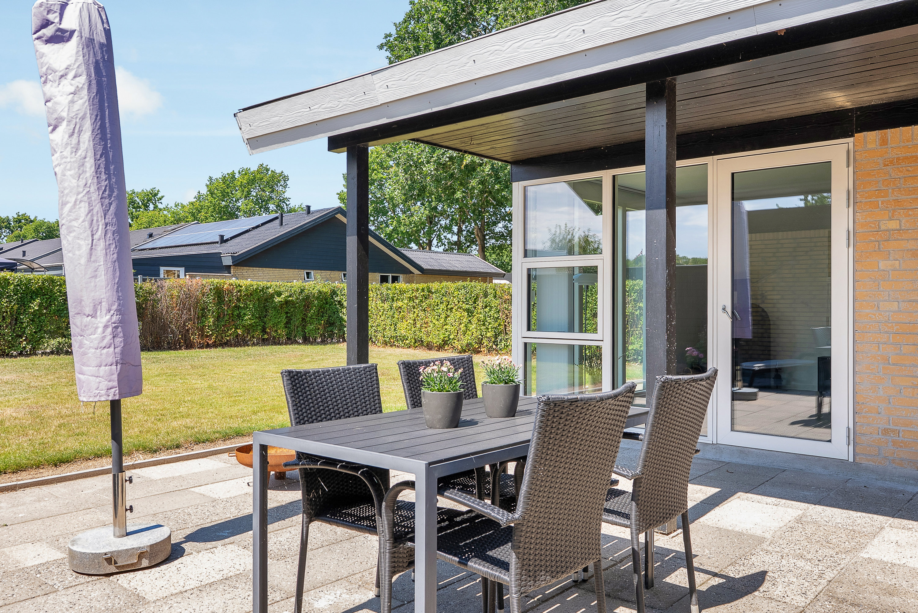 Fremhævet terrasse billede i fuldskærmstilstand. Billede af Guldsmedevænget 101, Hjallese, 5260 Odense S