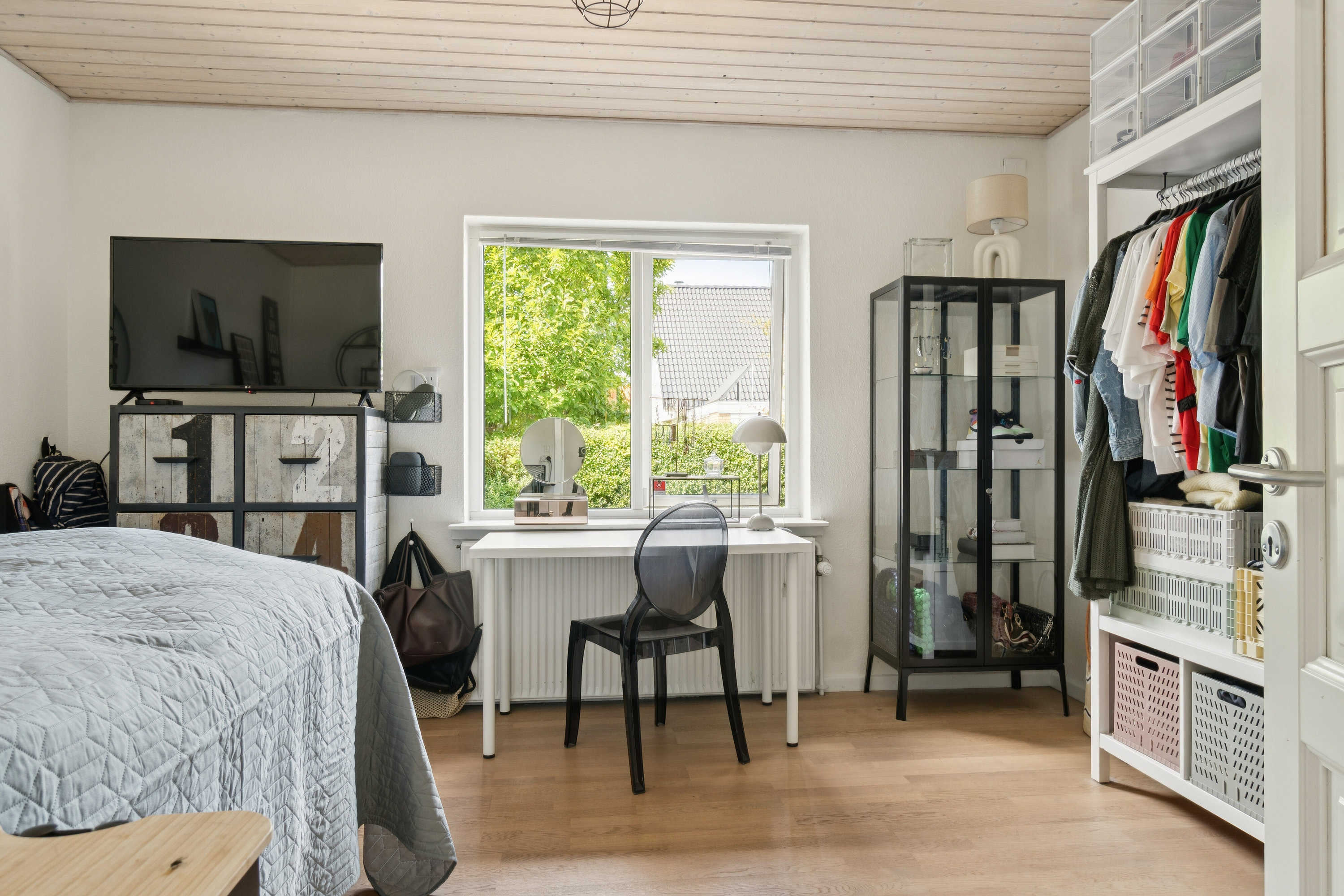 Fremhævet soveværelse billede i fuldskærmstilstand. Billede af Tjørnevænget 4, Appenæs, 4700 Næstved