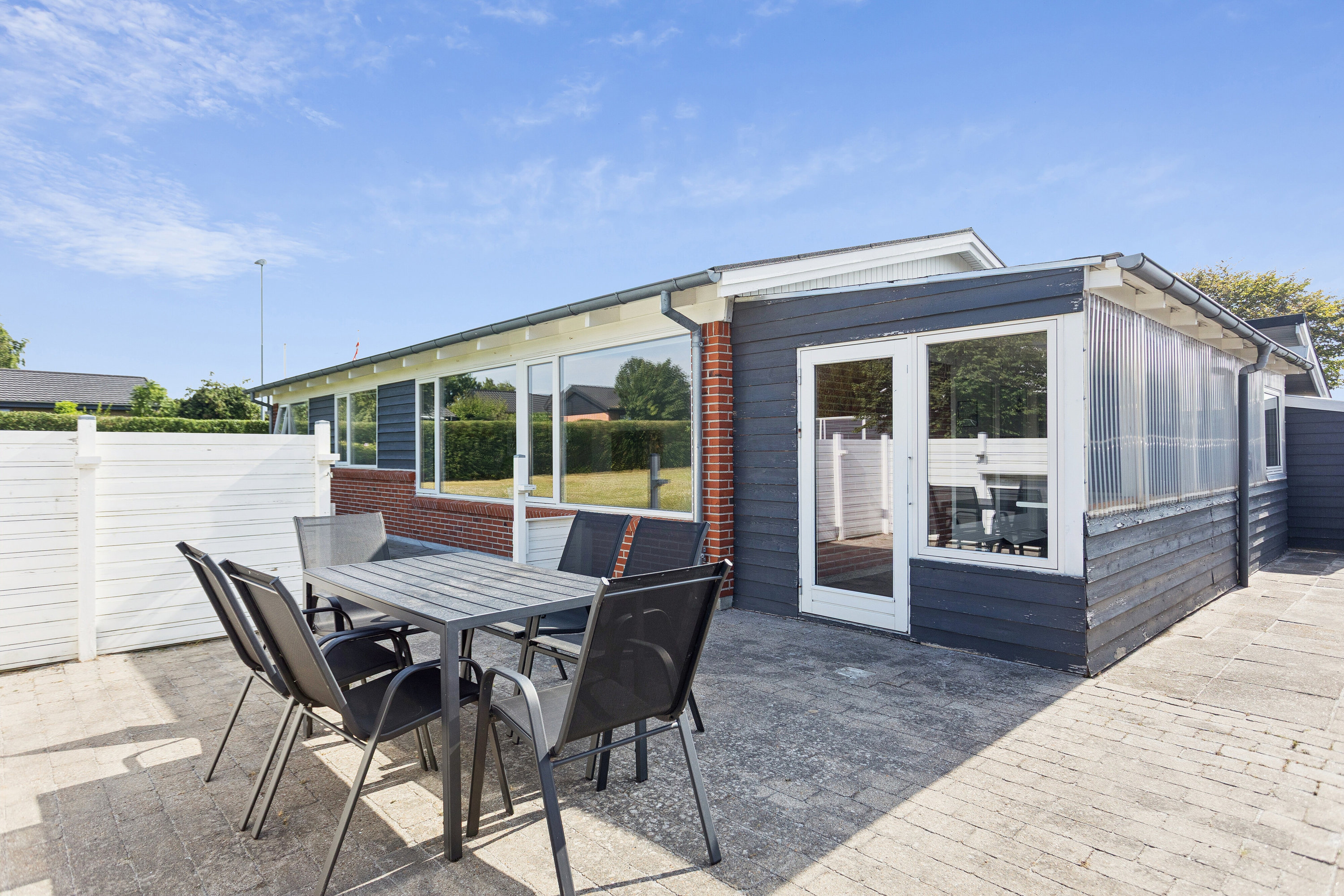 Fremhævet terrasse billede i fuldskærmstilstand. Billede af Hejrevej 8, 7700 Thisted