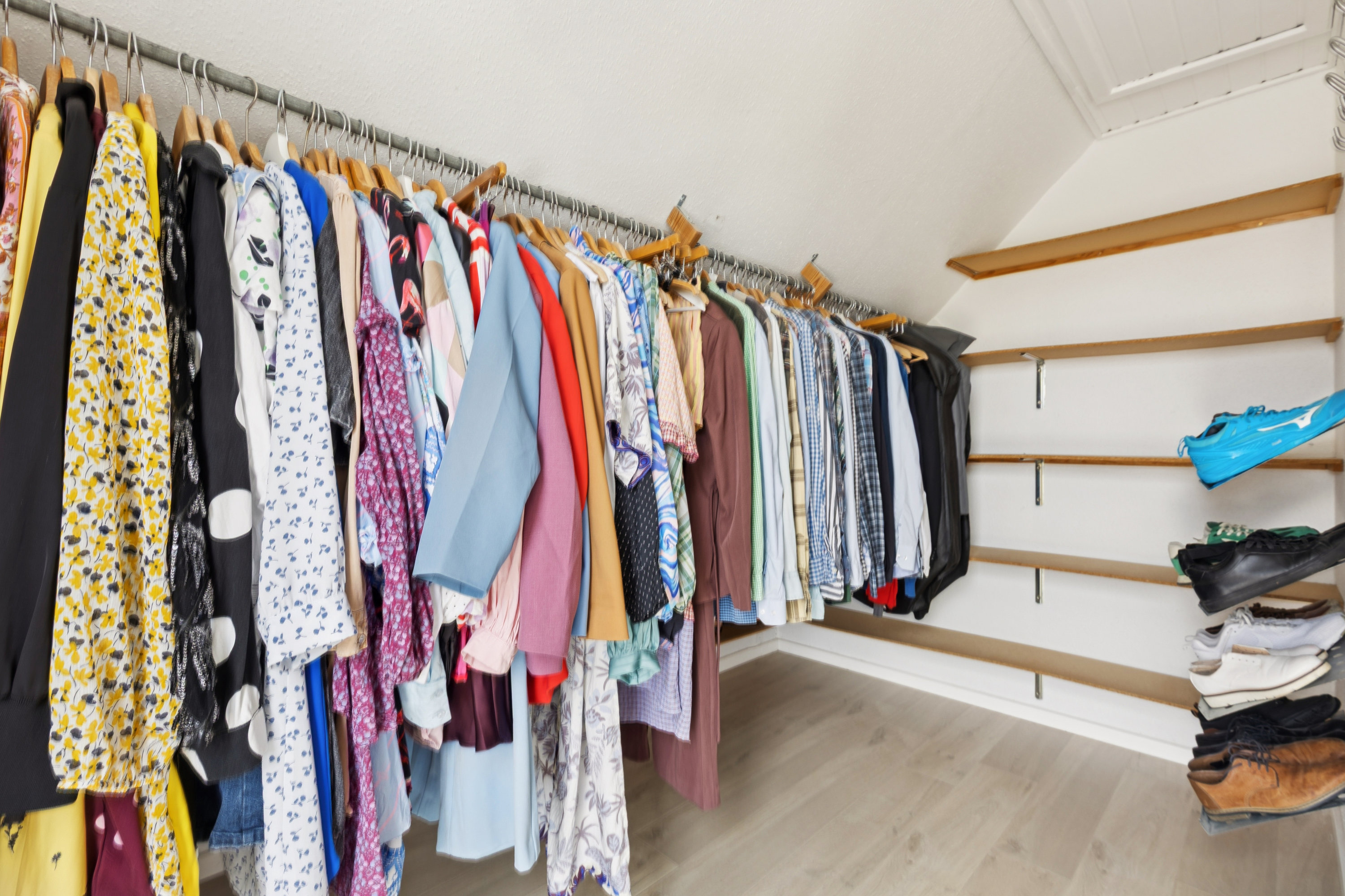 Fremhævet walkin closet billede i fuldskærmstilstand. Billede af Sorsigvej 1, 6760 Ribe