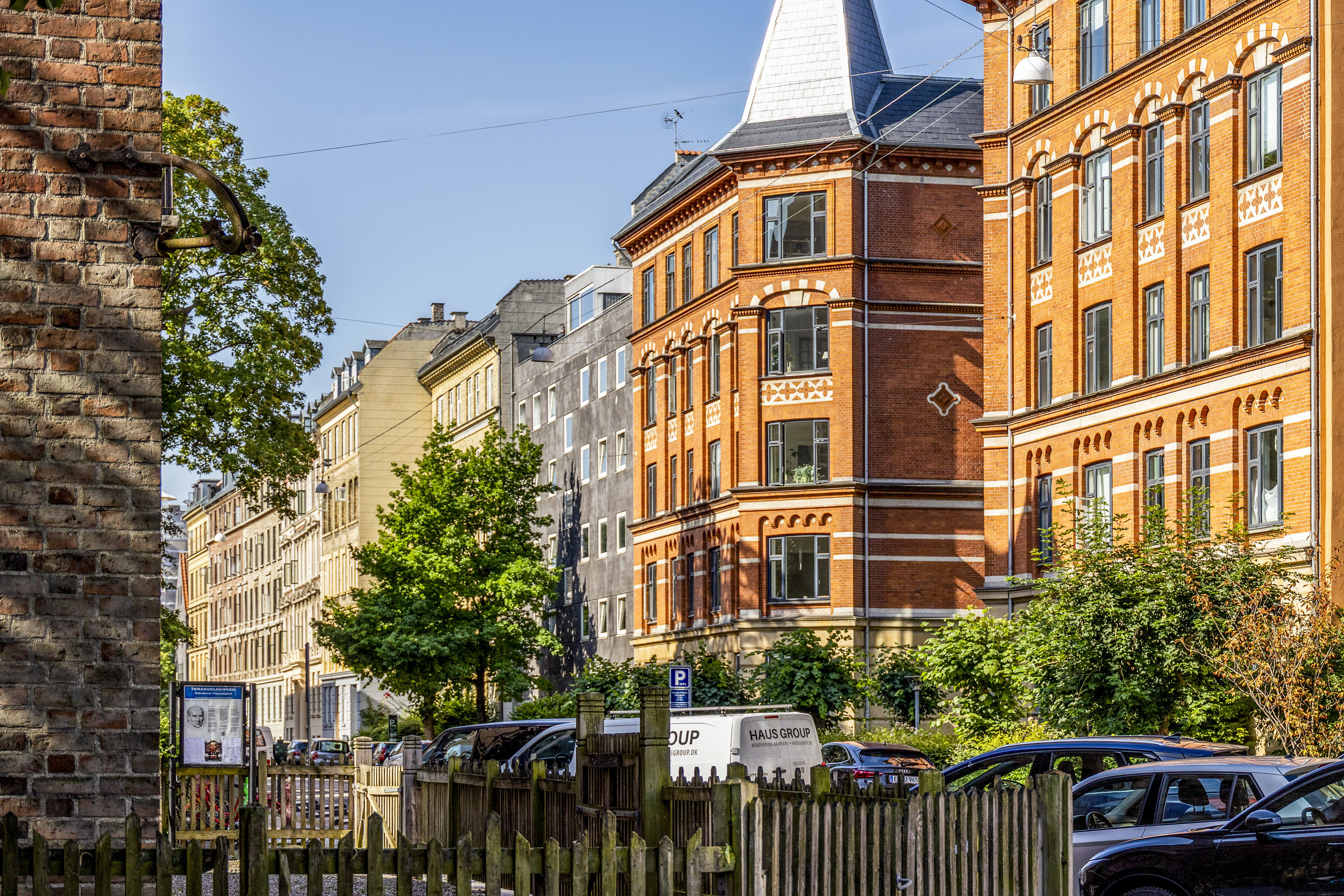Fremhævet  billede i fuldskærmstilstand. Billede af Forhåbningsholms Alle 29, 1. tv., 1904 Frederiksberg C