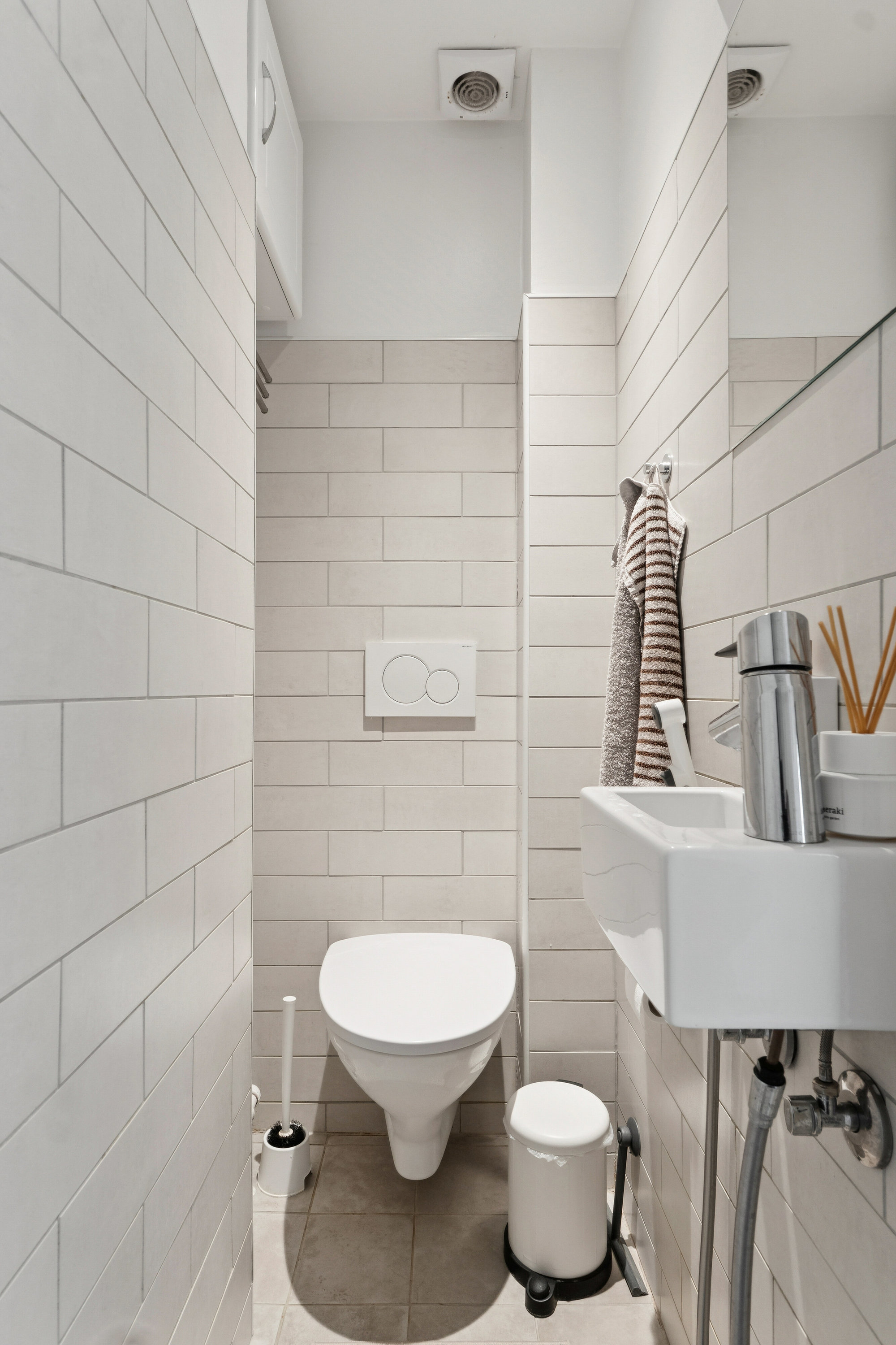 Fremhævet toilet billede i fuldskærmstilstand. Billede af Hallandsgade 6B, 5. th., 2300 København S