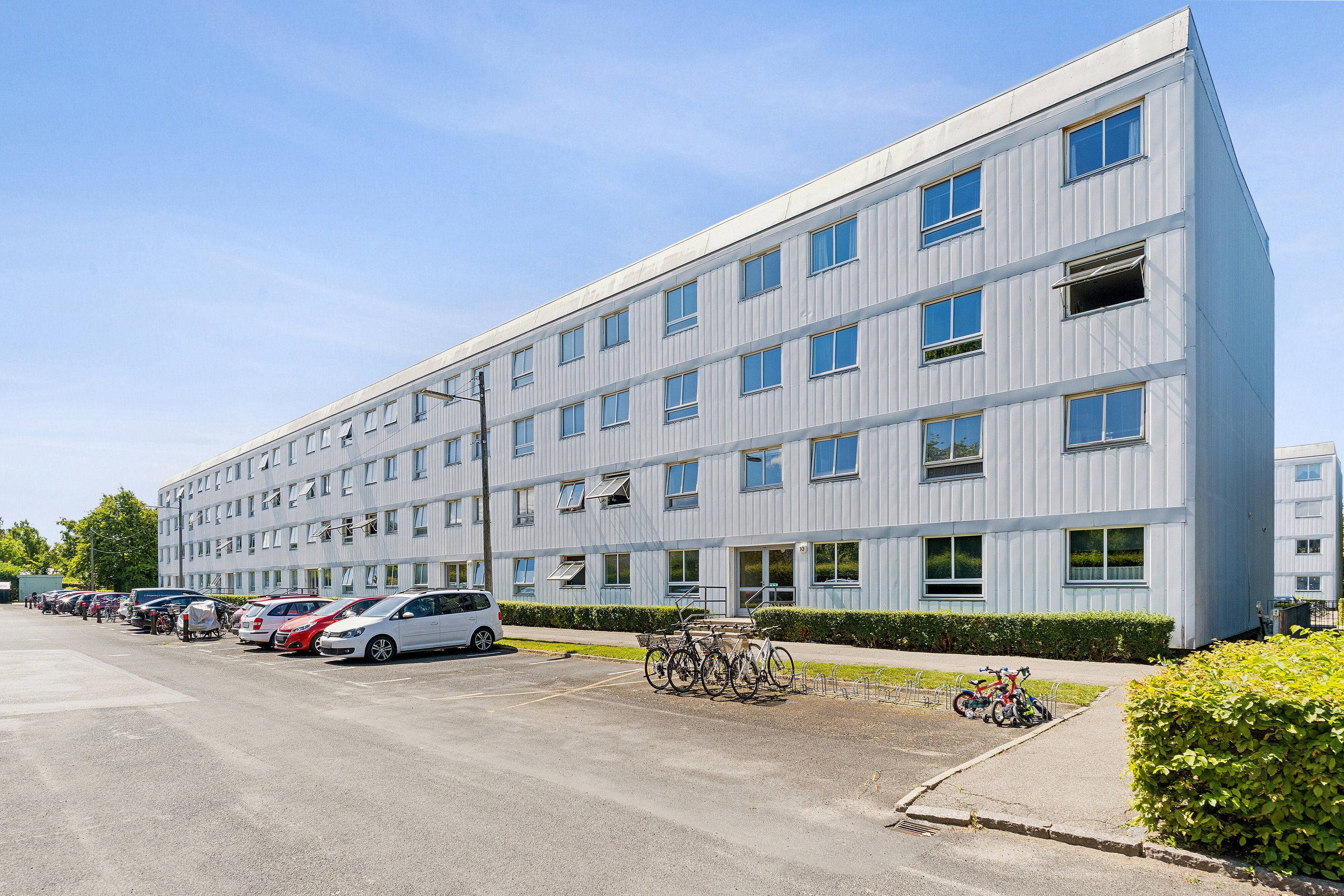 Fremhævet facade billede i fuldskærmstilstand. Billede af Skanderupvej 10, st. tv., 2610 Rødovre