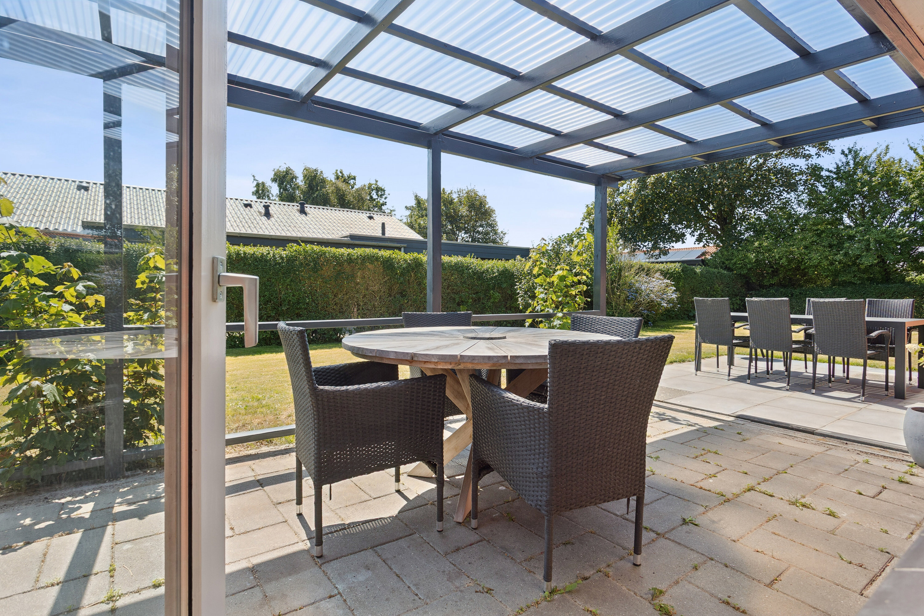 Fremhævet overdækket terrasse billede i fuldskærmstilstand. Billede af Odinsvej 10, Koldby, 7752 Snedsted