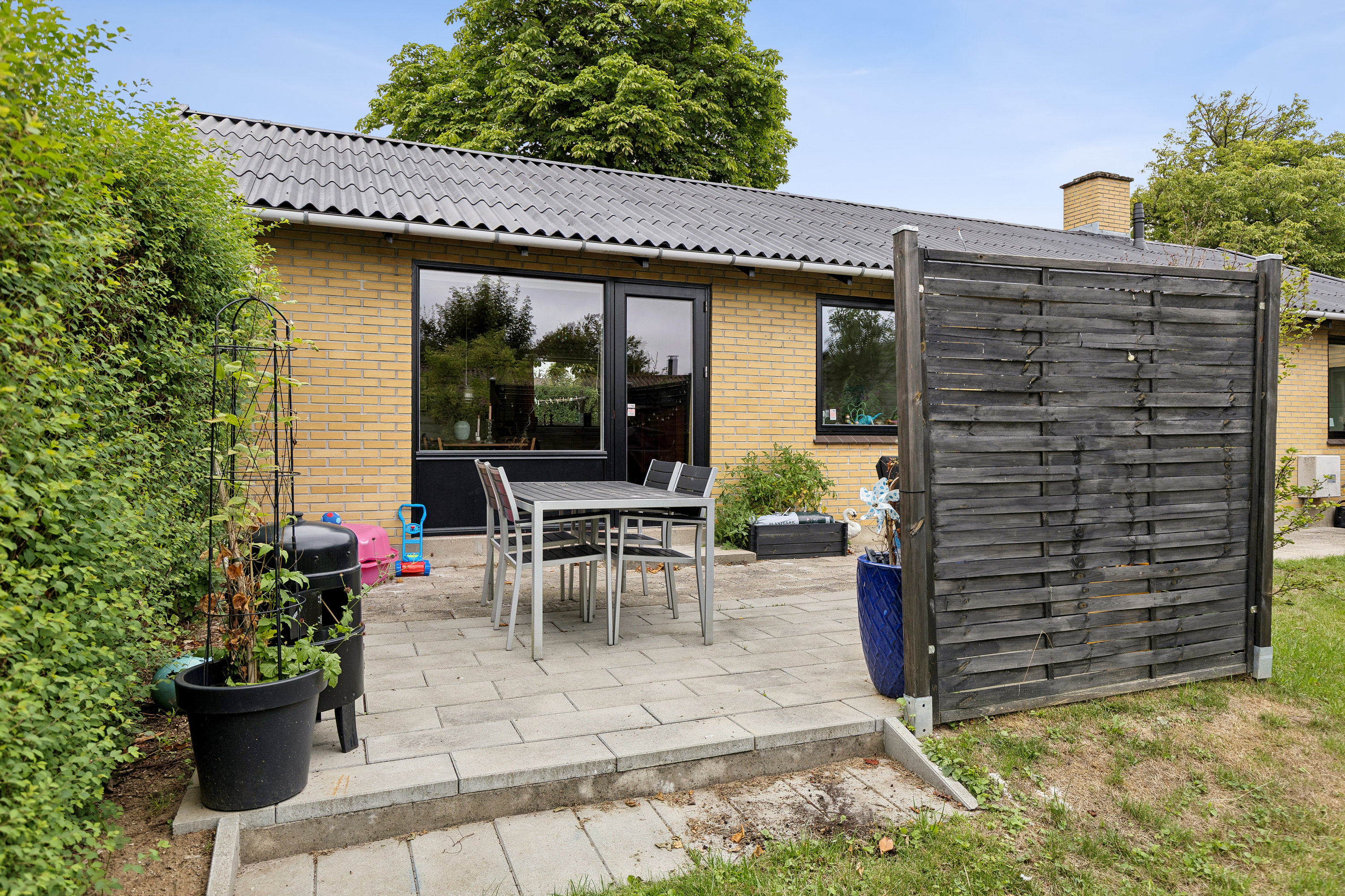 Fremhævet terrasse billede i fuldskærmstilstand. Billede af Hørve Kirkevej 30, 4534 Hørve