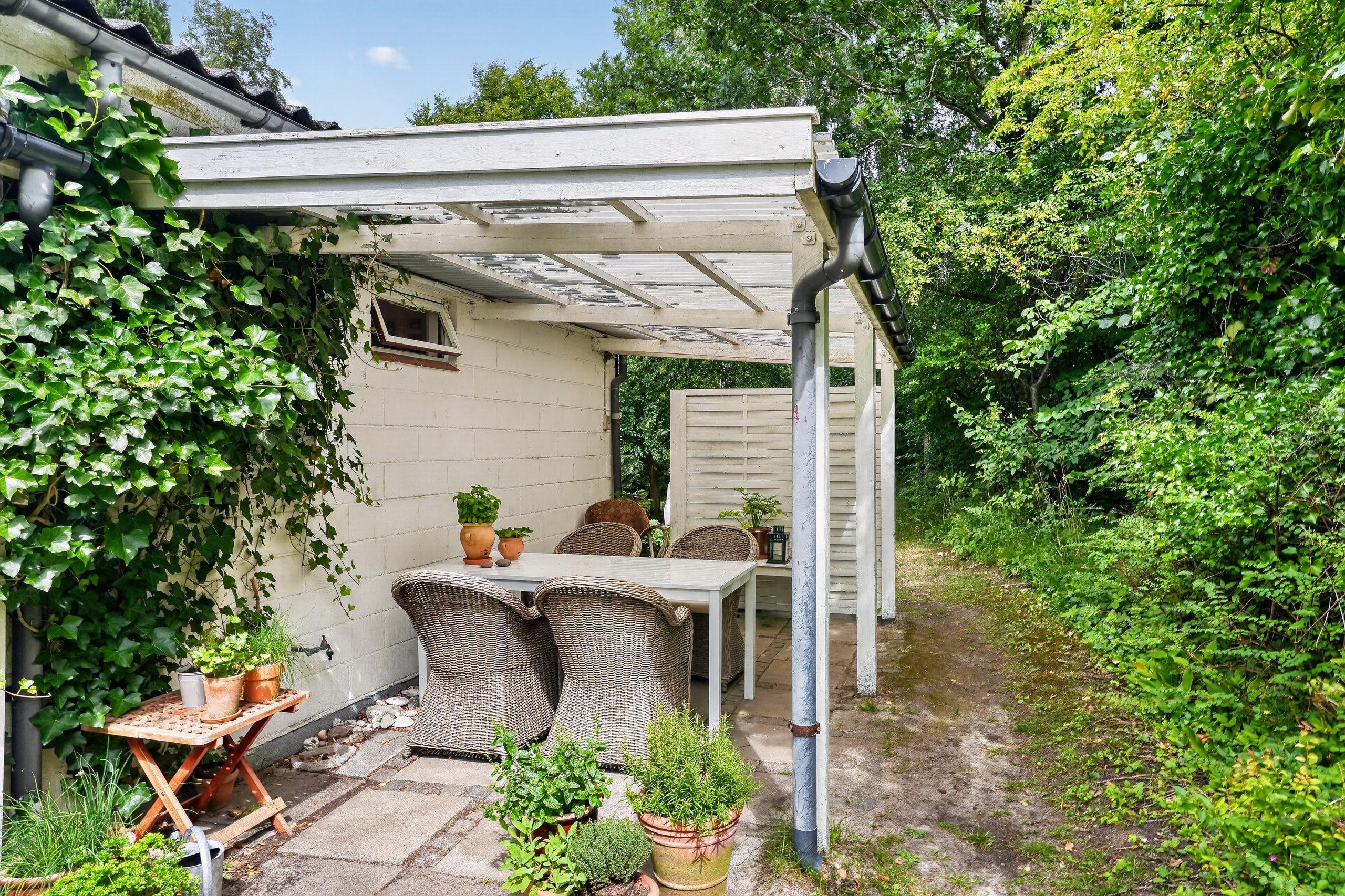 Fremhævet terrasse billede i fuldskærmstilstand. Billede af Skovsvinget 14, Nyrup, 4500 Nykøbing Sj