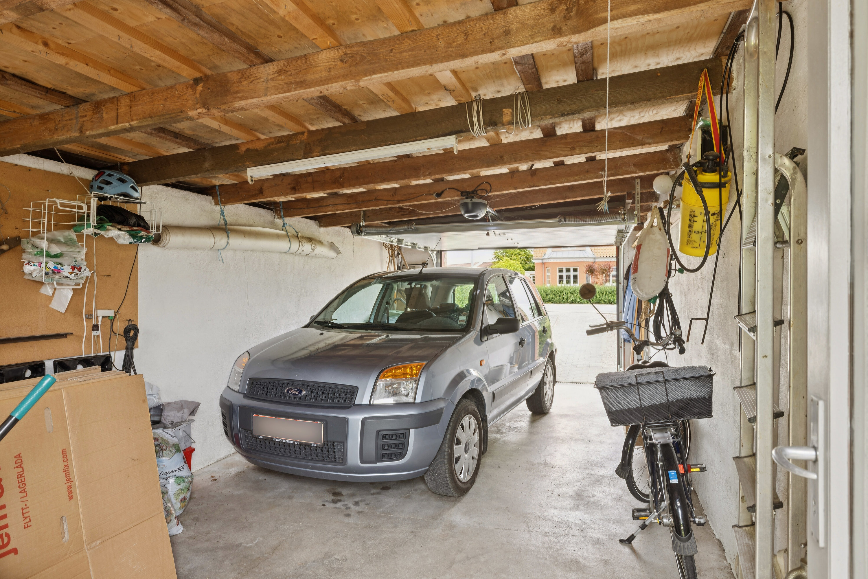 Fremhævet garage billede i fuldskærmstilstand. Billede af Nyborgvej 17, 5772 Kværndrup