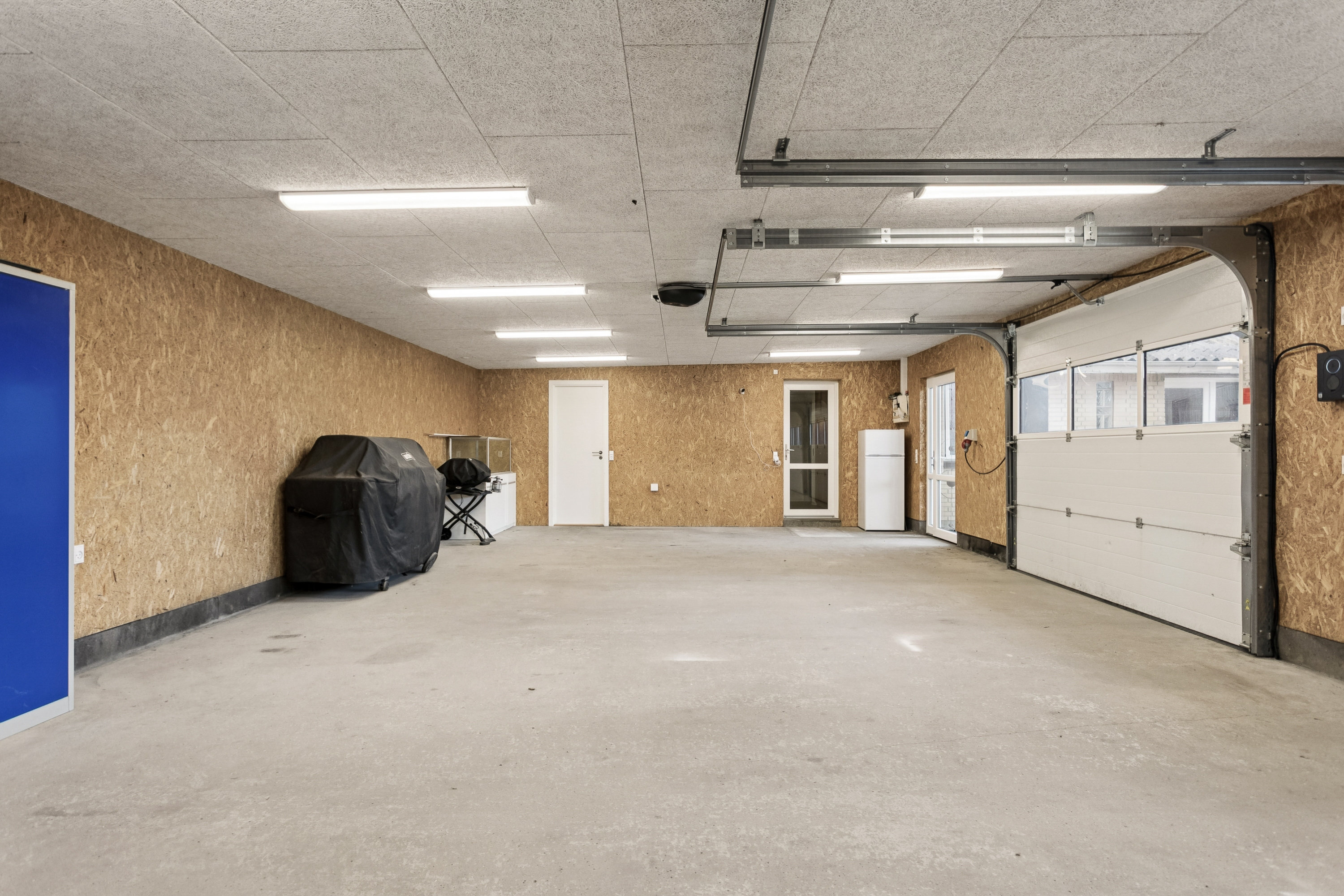 Fremhævet garage billede i fuldskærmstilstand. Billede af Kridtvej 25, Vejerslev, 7980 Vils